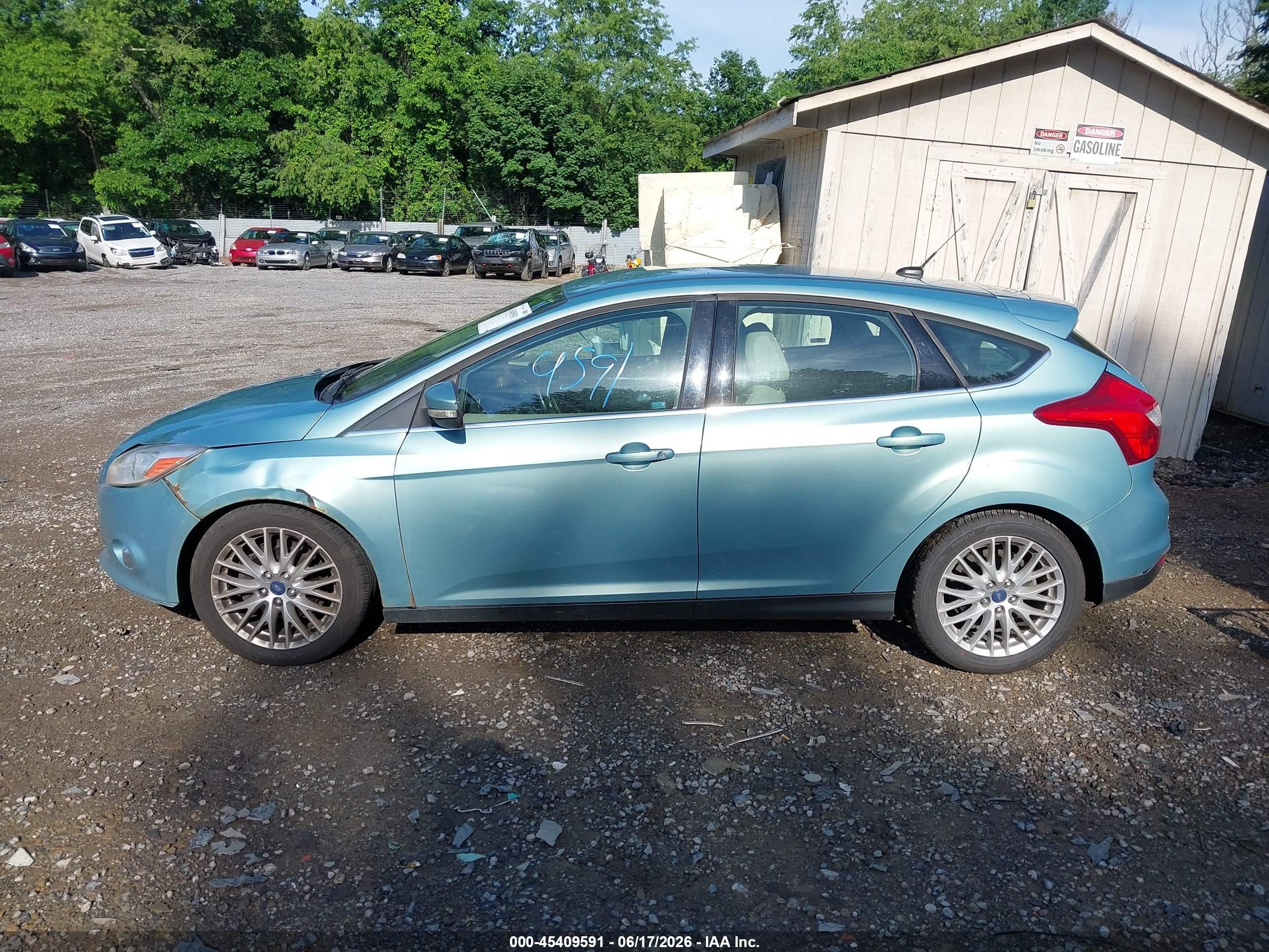 2012 Ford Focus Sel Blue vin: 1FAHP3M21CL446940