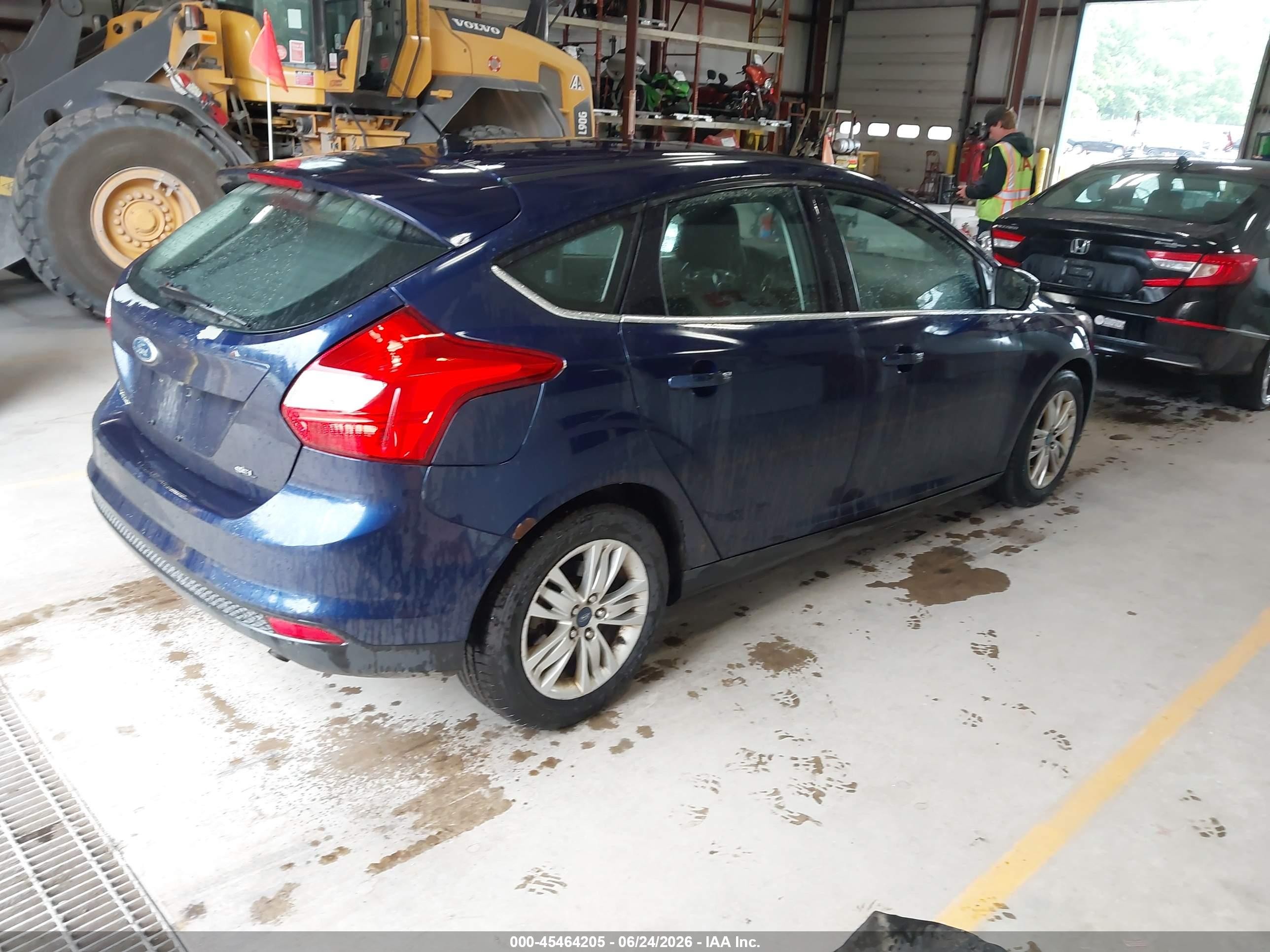 2012 Ford Focus Sel Blue vin: 1FAHP3M22CL140376