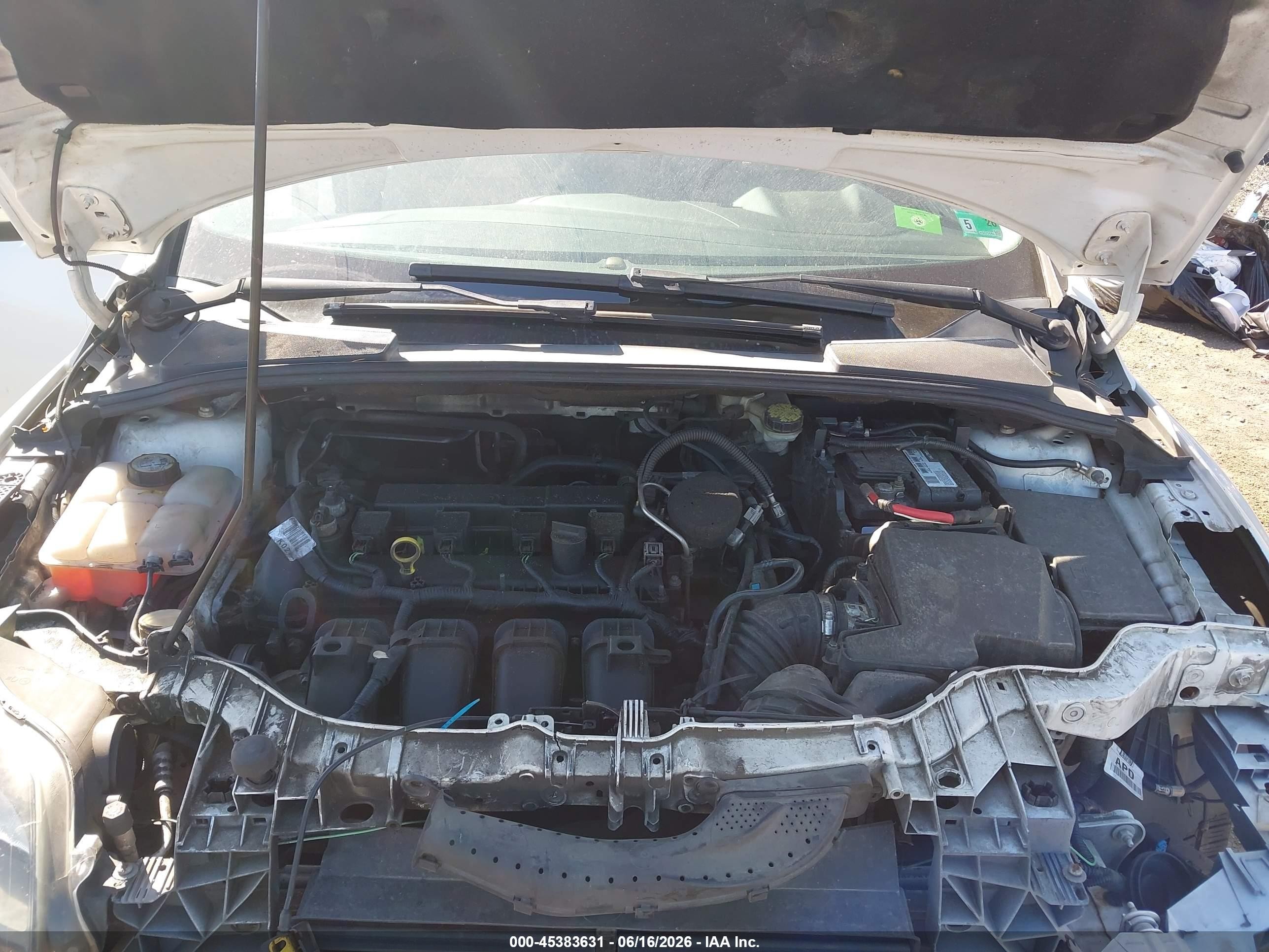 2012 Ford Focus Sel White vin: 1FAHP3M22CL334180