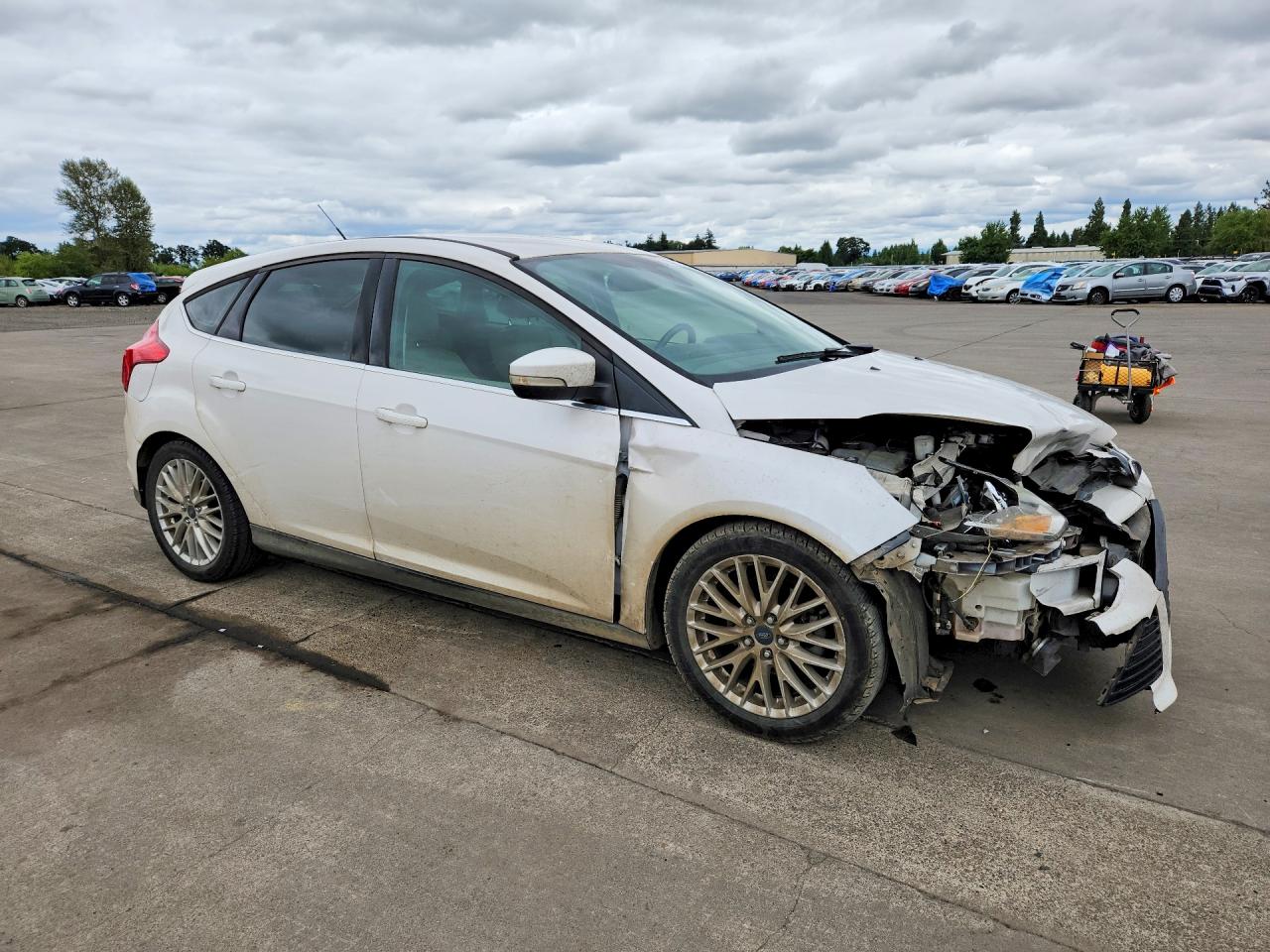 2012 Ford Focus Sel White vin: 1FAHP3M22CL423103