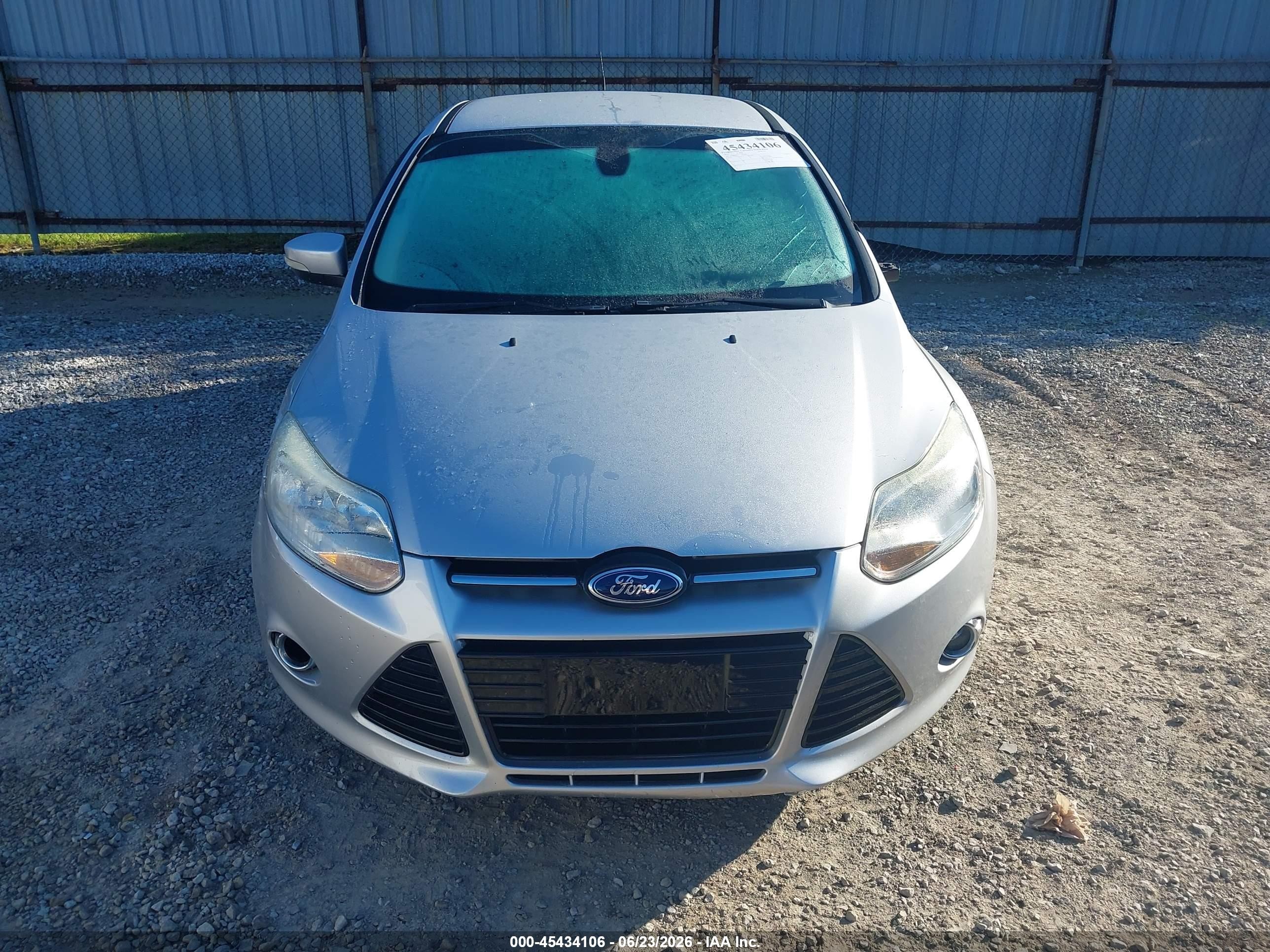 2012 Ford Focus Sel Silver vin: 1FAHP3M22CL479896