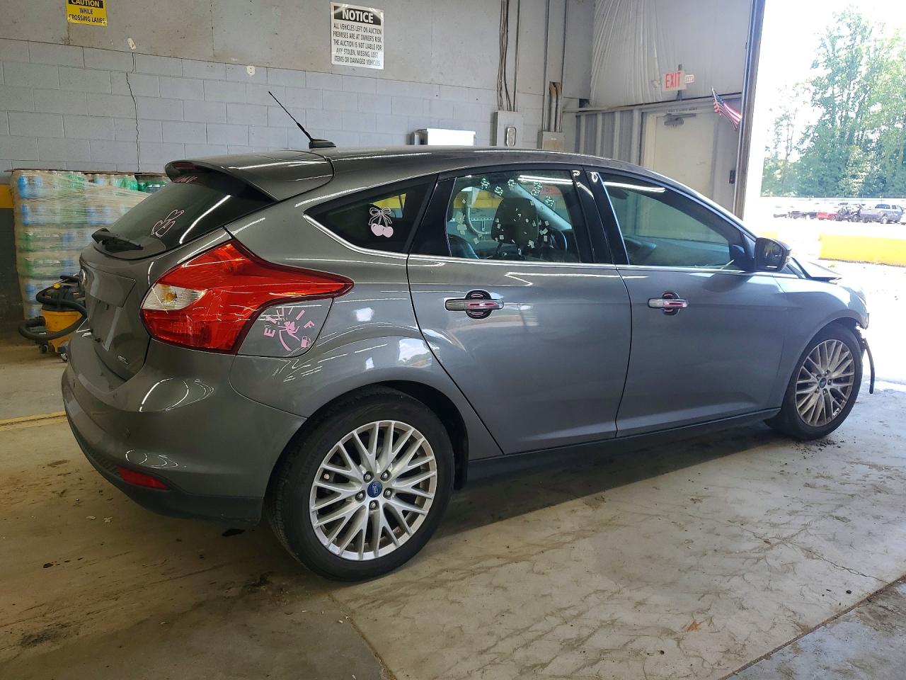 2012 Ford Focus Sel Gray vin: 1FAHP3M23CL327707