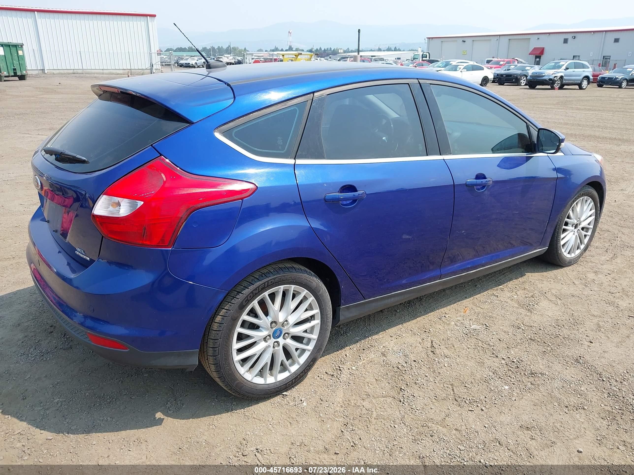 2012 Ford Focus Sel Blue vin: 1FAHP3M23CL427029