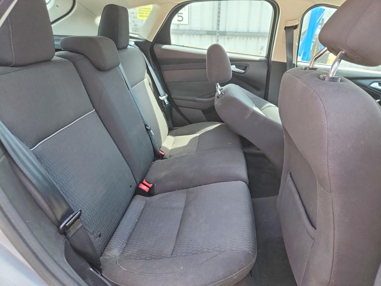 2012 Ford Focus Sel Silver vin: 1FAHP3M24CL200366