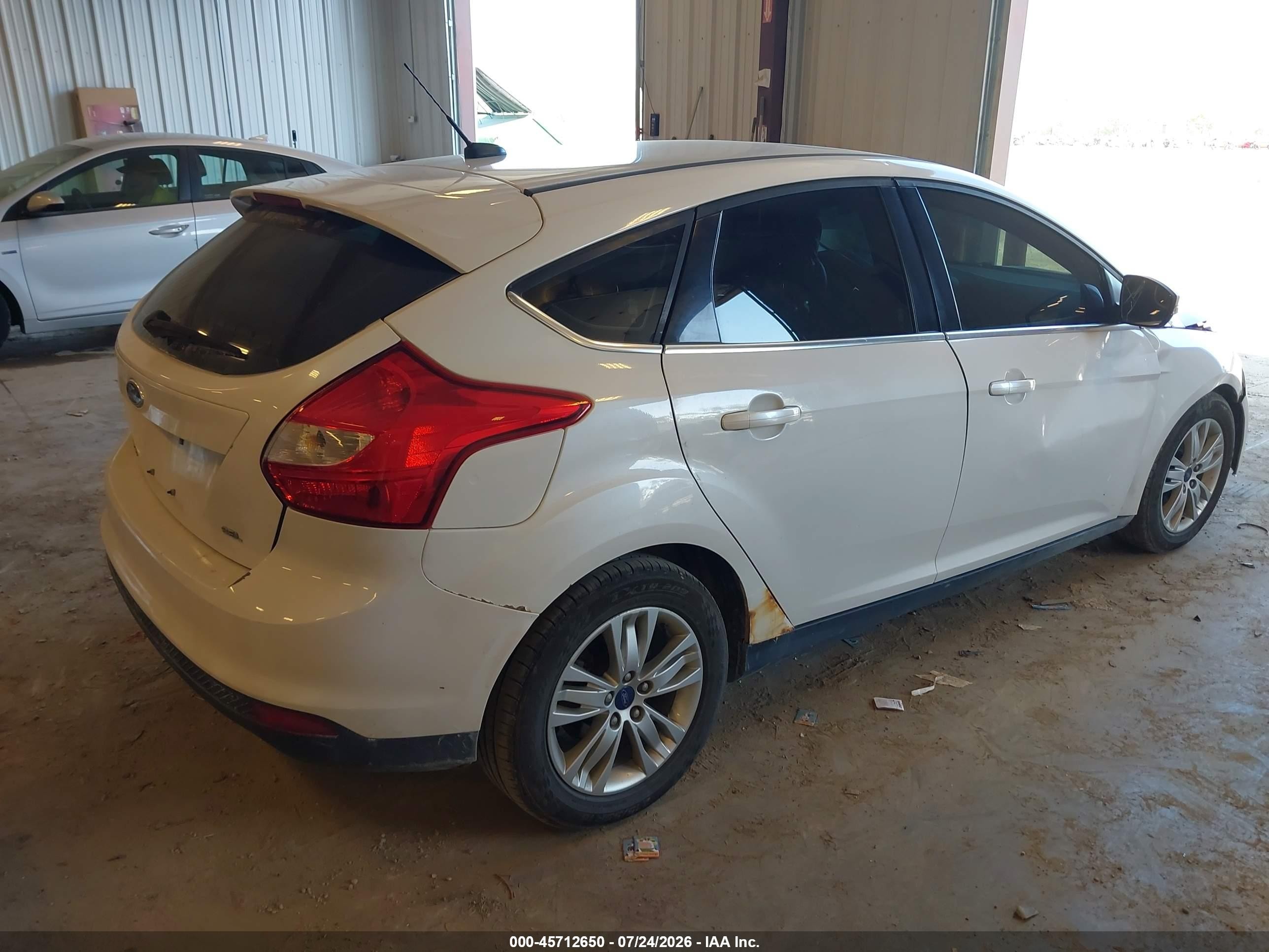 2012 Ford Focus Sel White vin: 1FAHP3M24CL252743