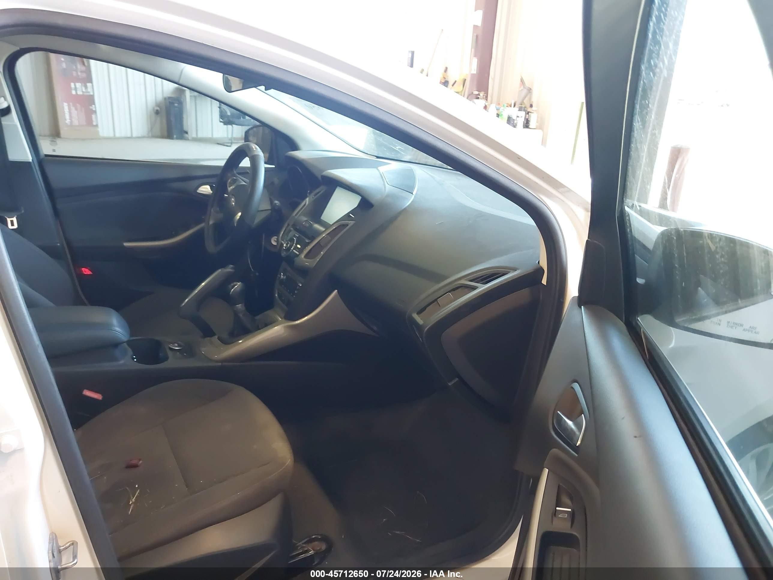 2012 Ford Focus Sel White vin: 1FAHP3M24CL252743
