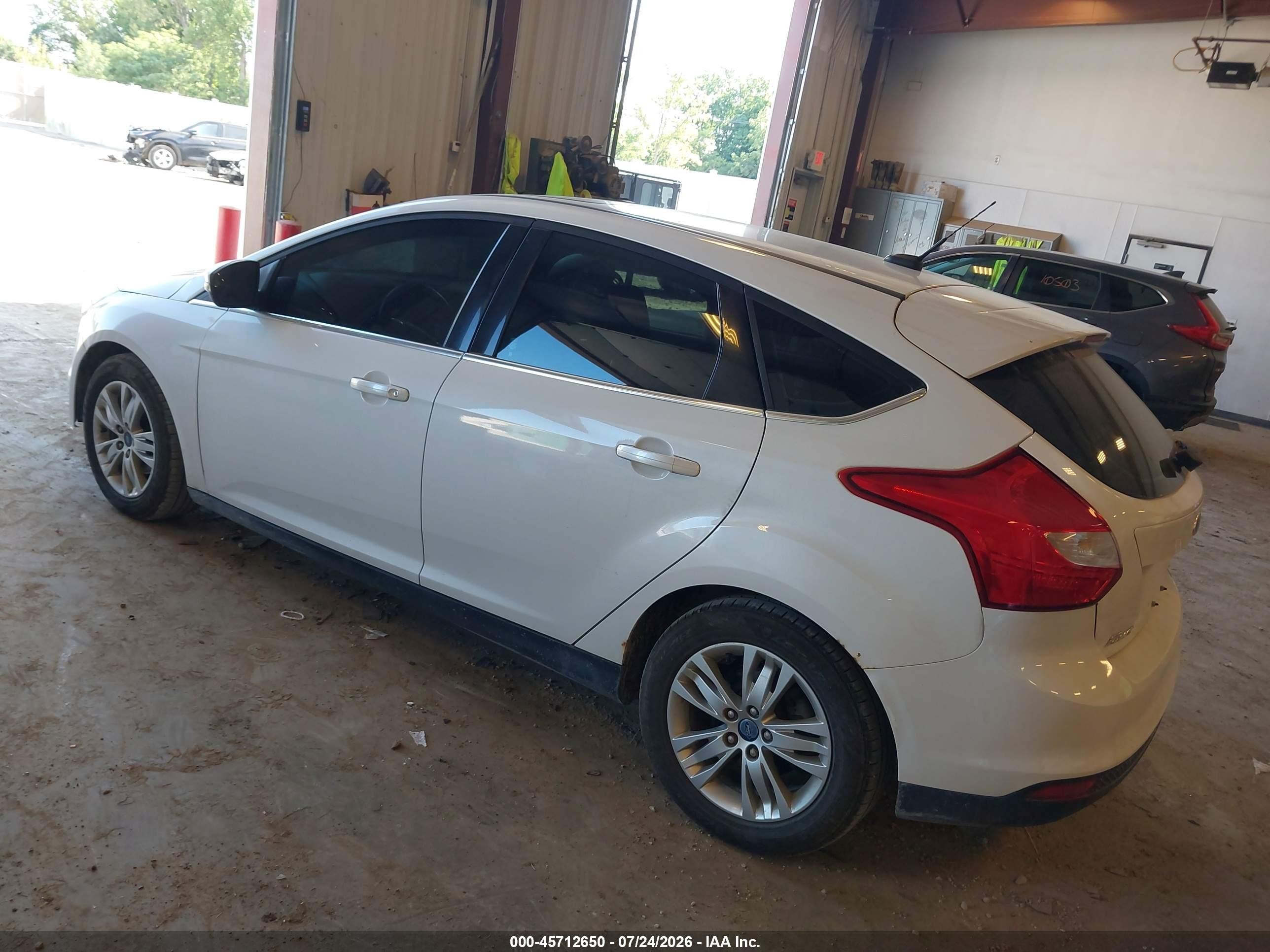 2012 Ford Focus Sel White vin: 1FAHP3M24CL252743