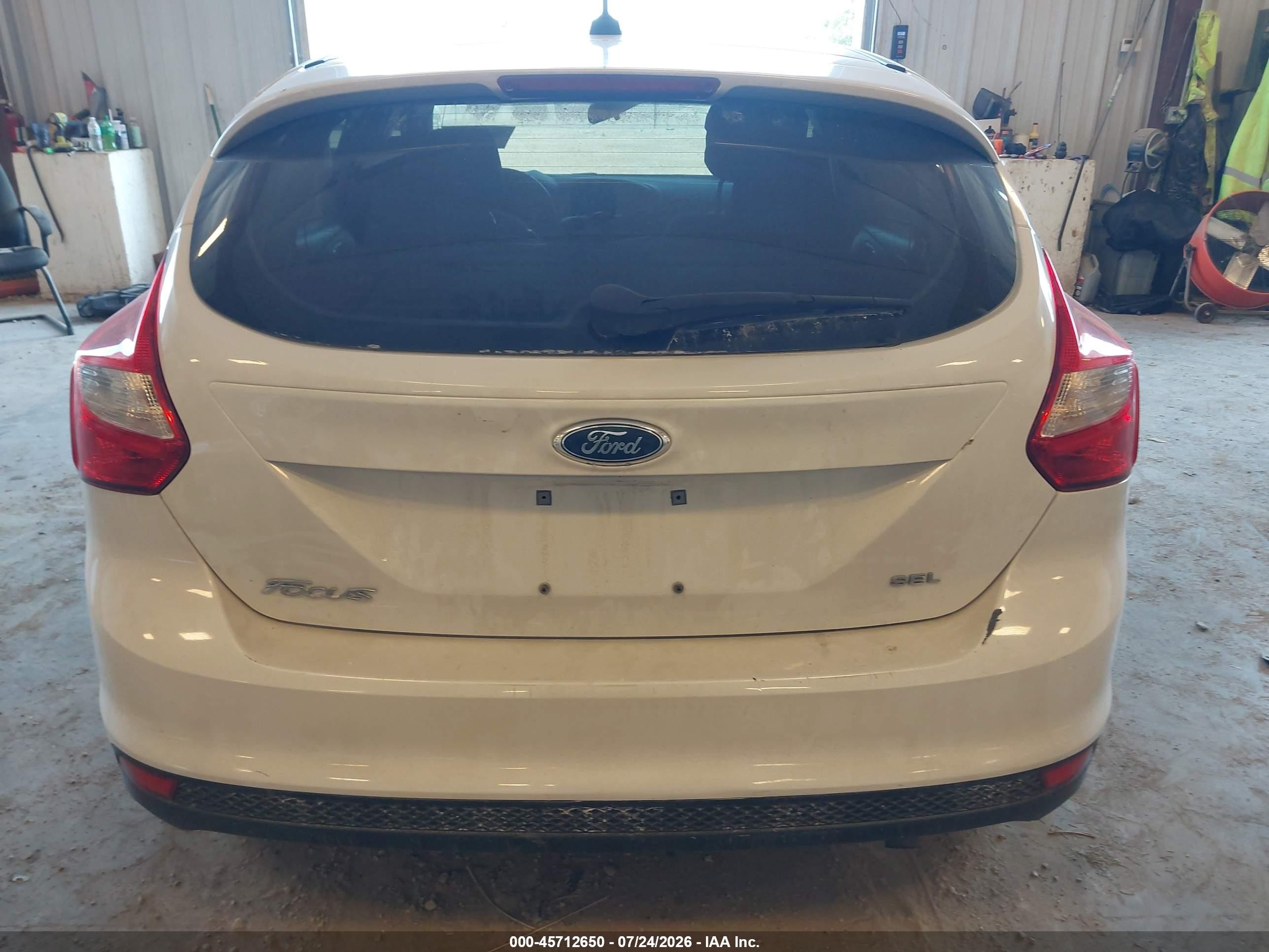 2012 Ford Focus Sel White vin: 1FAHP3M24CL252743