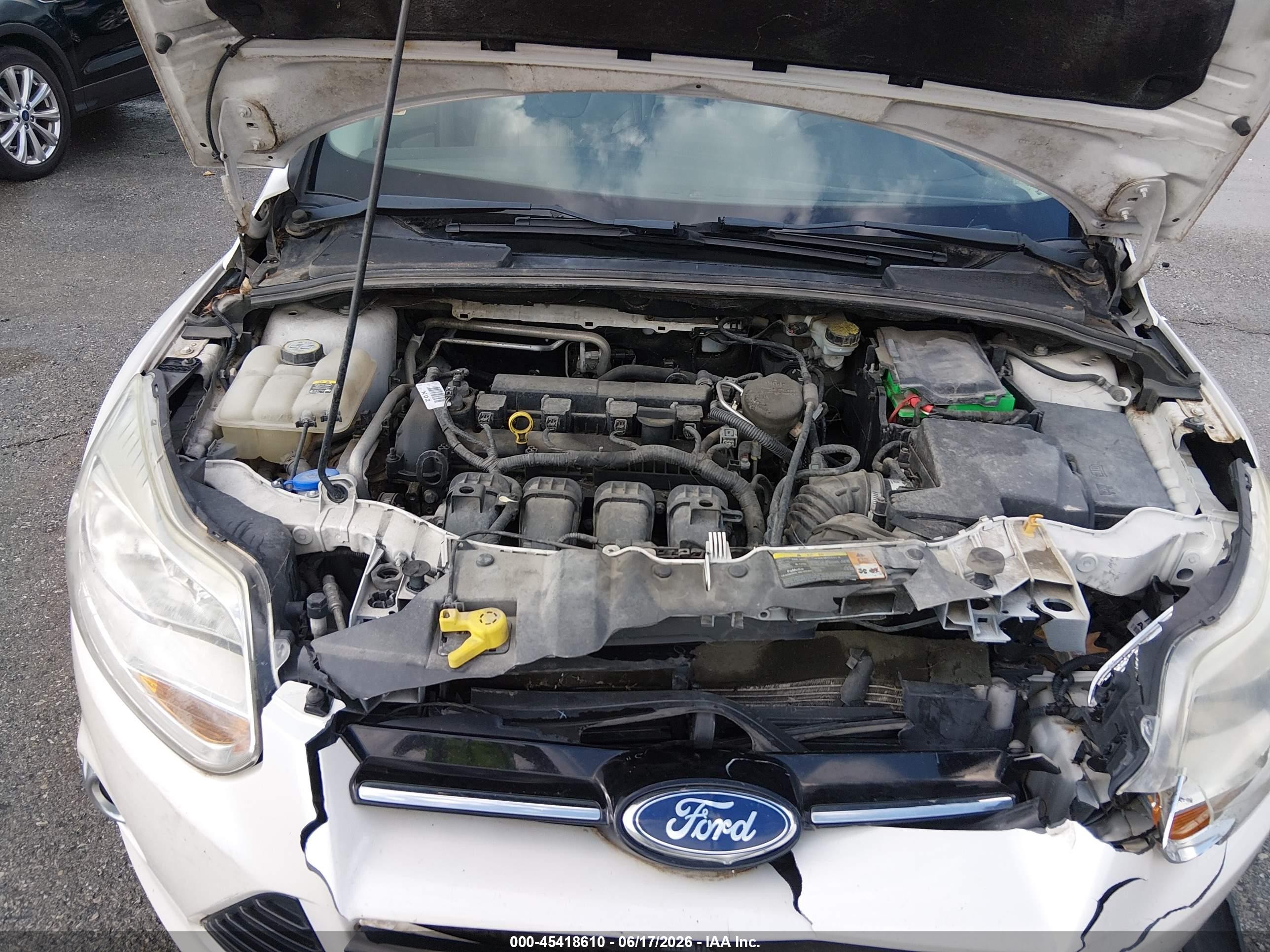 2012 Ford Focus Sel White vin: 1FAHP3M24CL257229