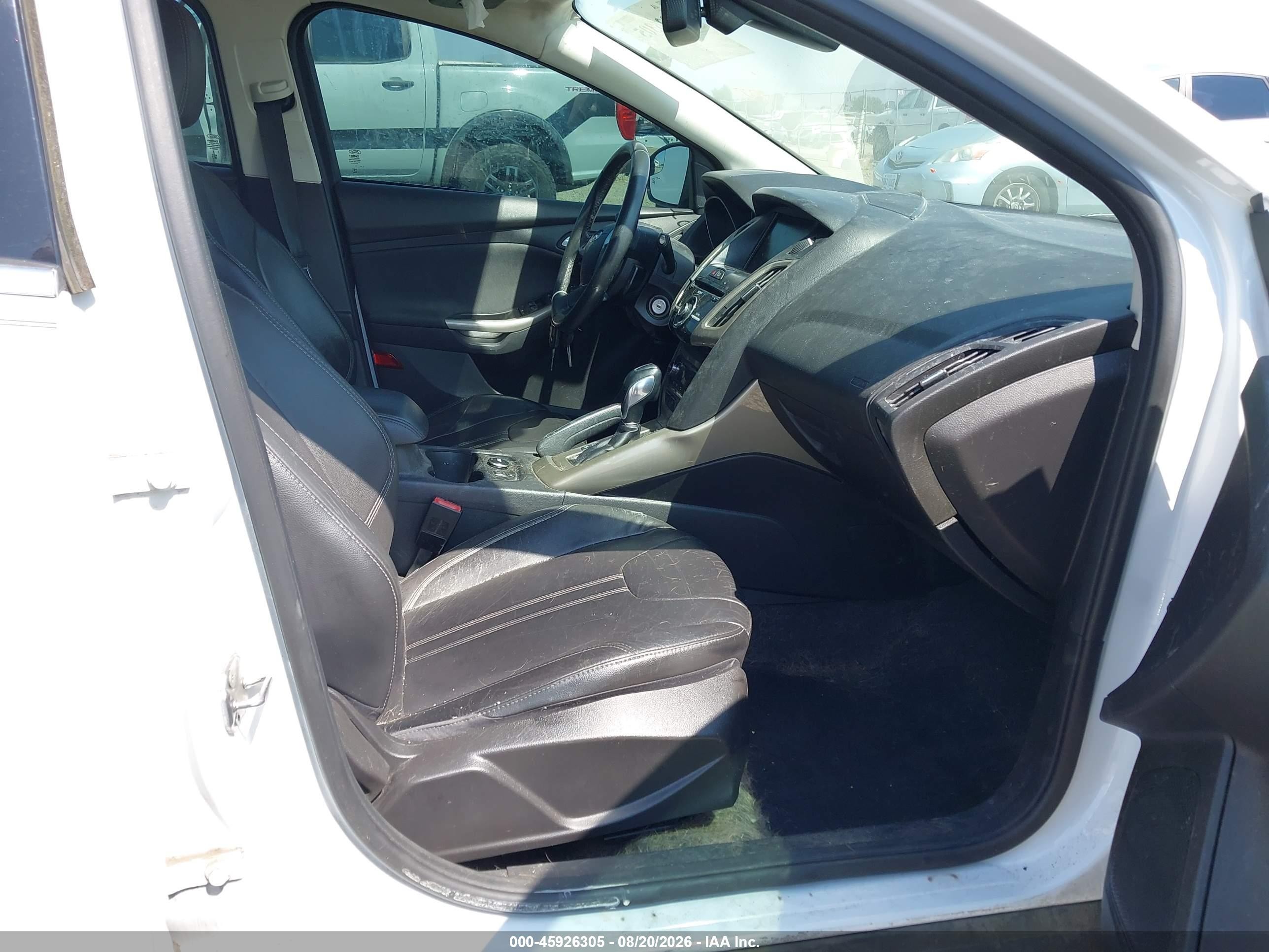 2012 Ford Focus Sel White vin: 1FAHP3M24CL258297