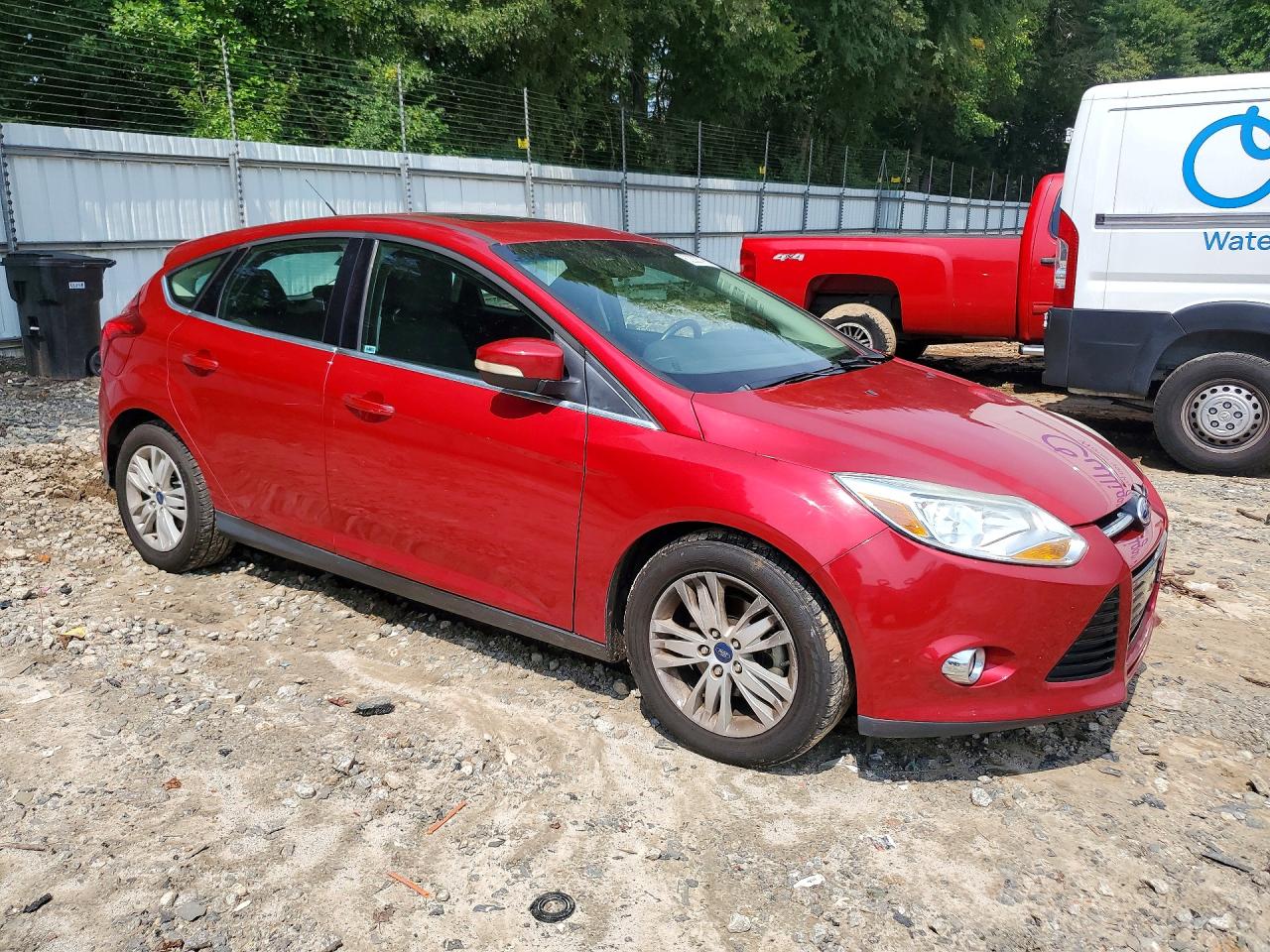 2012 Ford Focus Sel Red vin: 1FAHP3M24CL302380