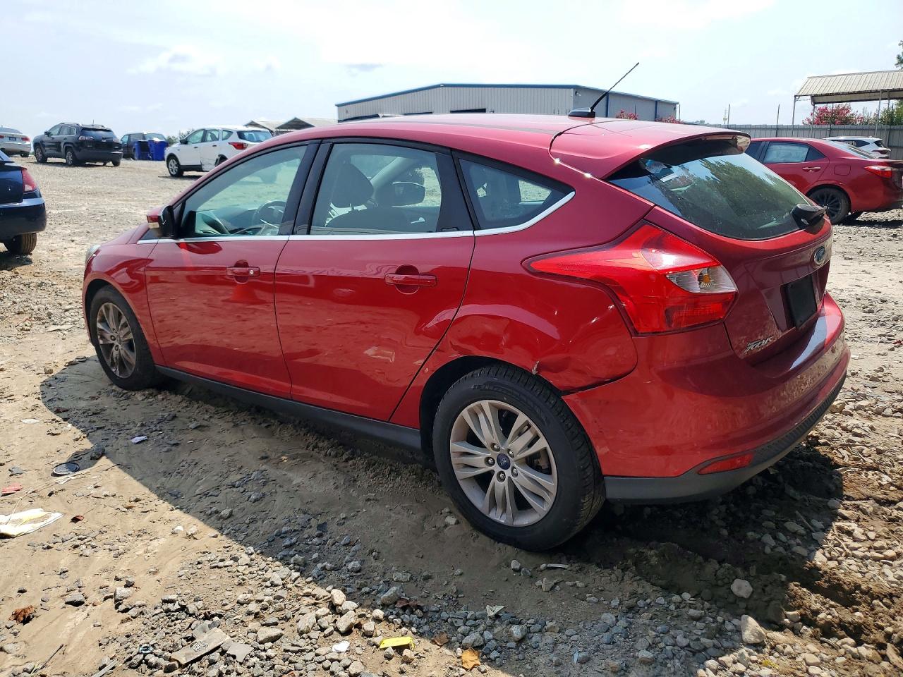 2012 Ford Focus Sel Red vin: 1FAHP3M24CL302380