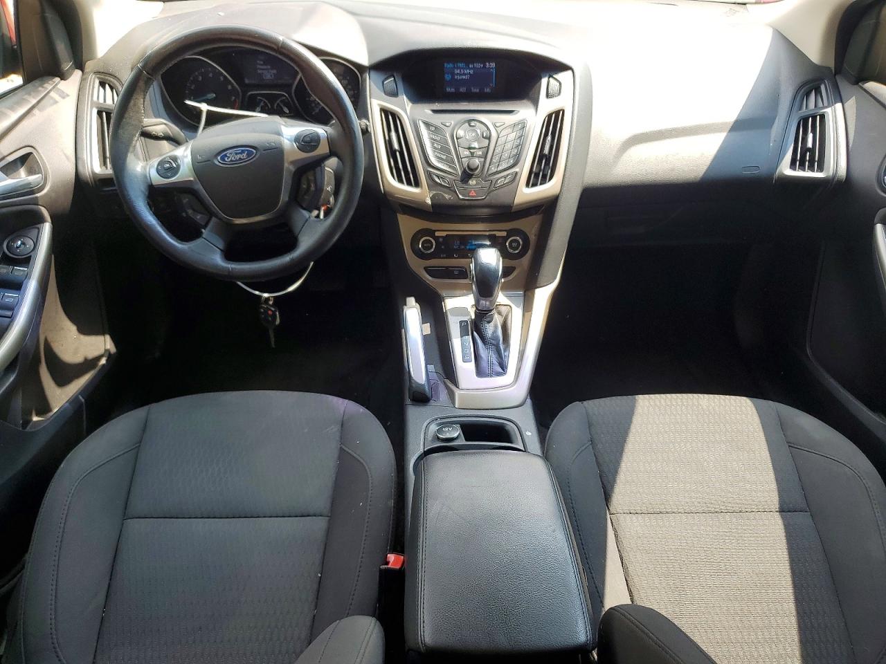 2012 Ford Focus Sel Red vin: 1FAHP3M24CL302380