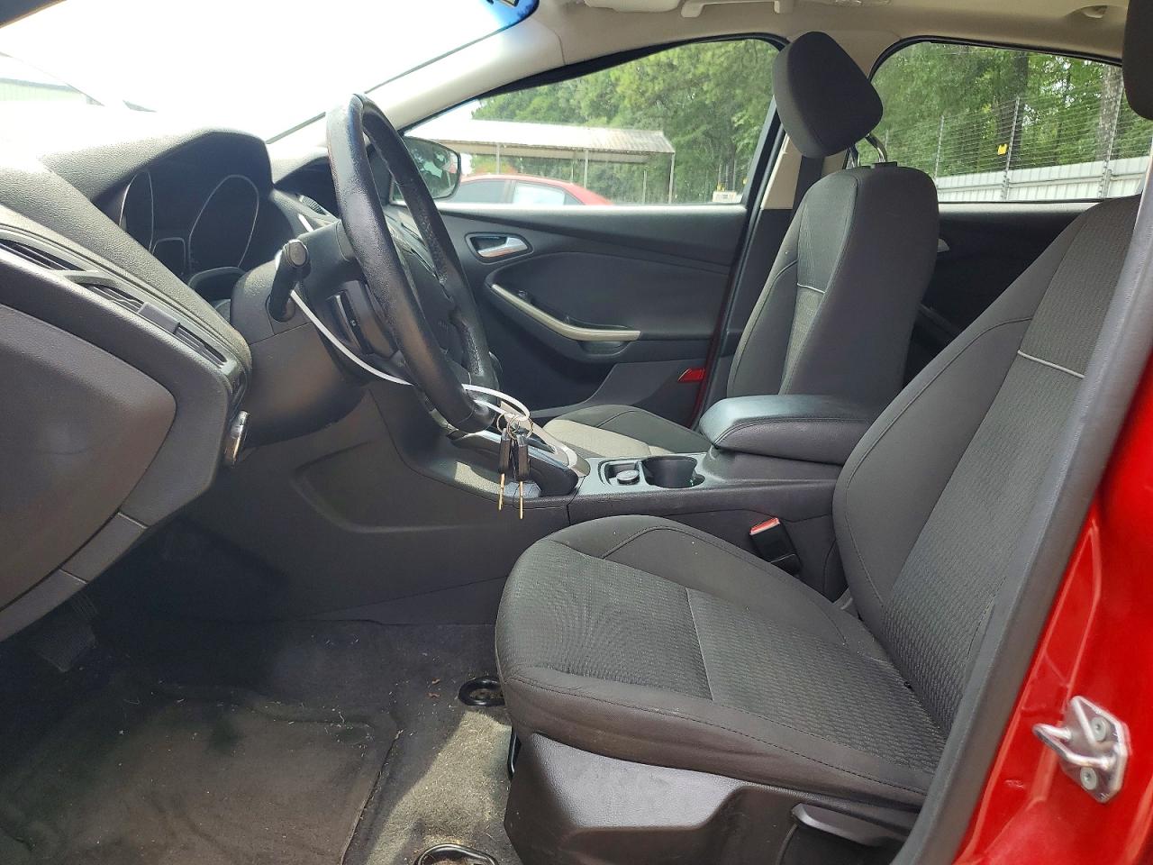 2012 Ford Focus Sel Red vin: 1FAHP3M24CL302380