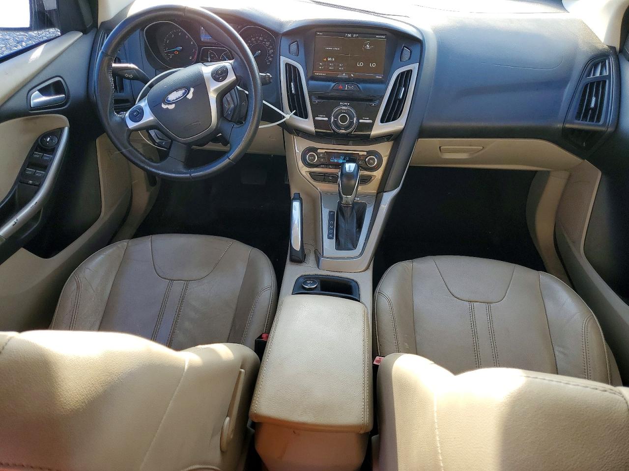 2012 Ford Focus Sel Белый vin: 1FAHP3M24CL420476