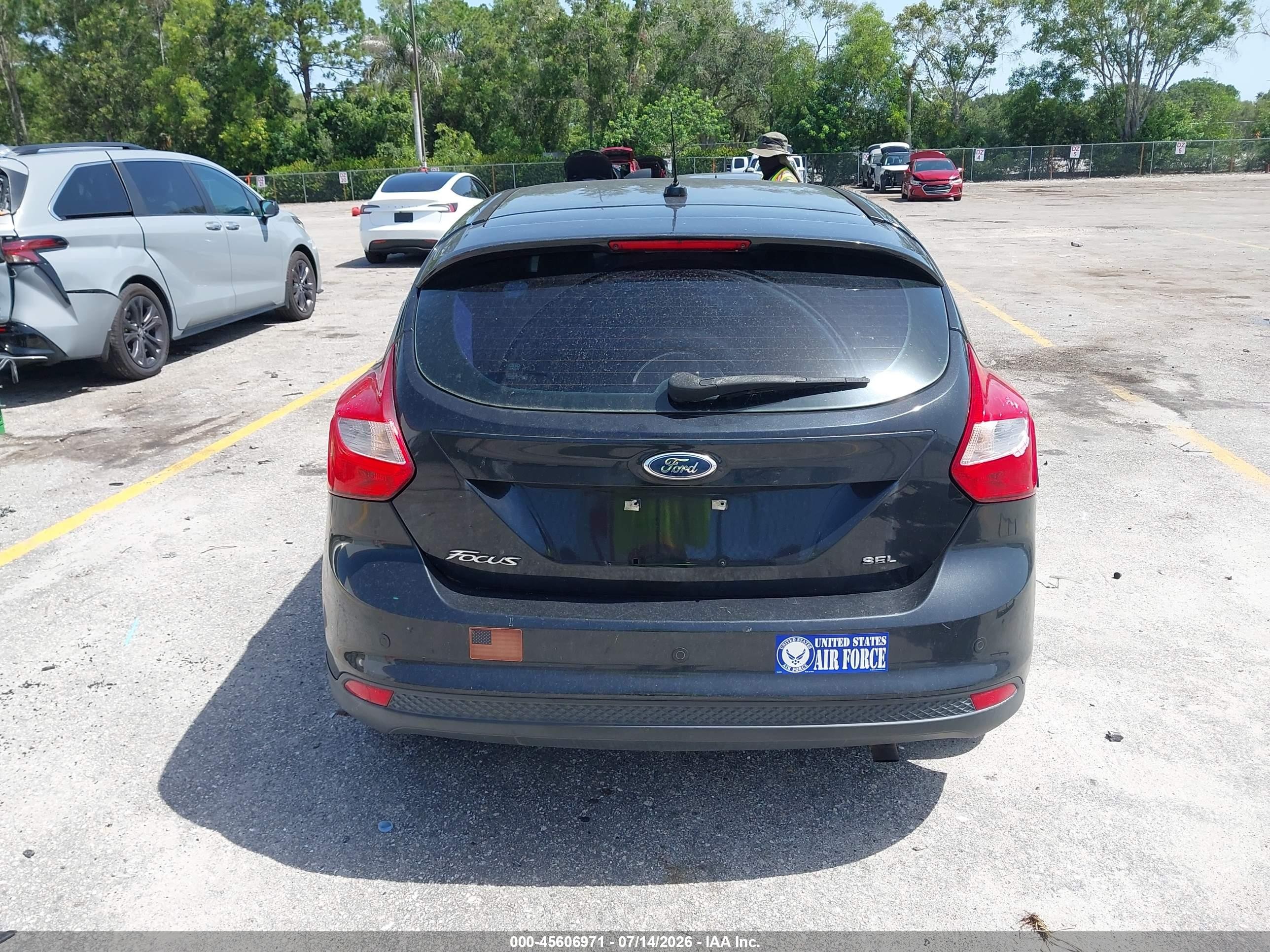 2012 Ford Focus Sel Black vin: 1FAHP3M25CL124656
