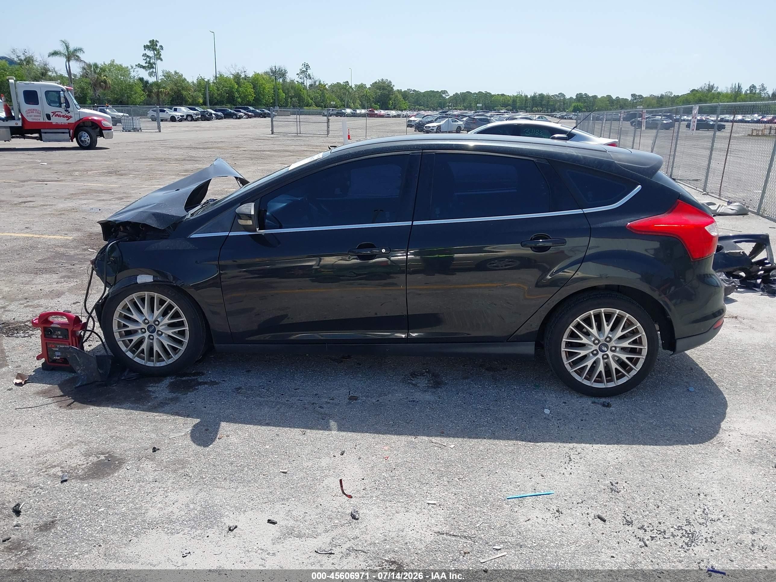 2012 Ford Focus Sel Black vin: 1FAHP3M25CL124656