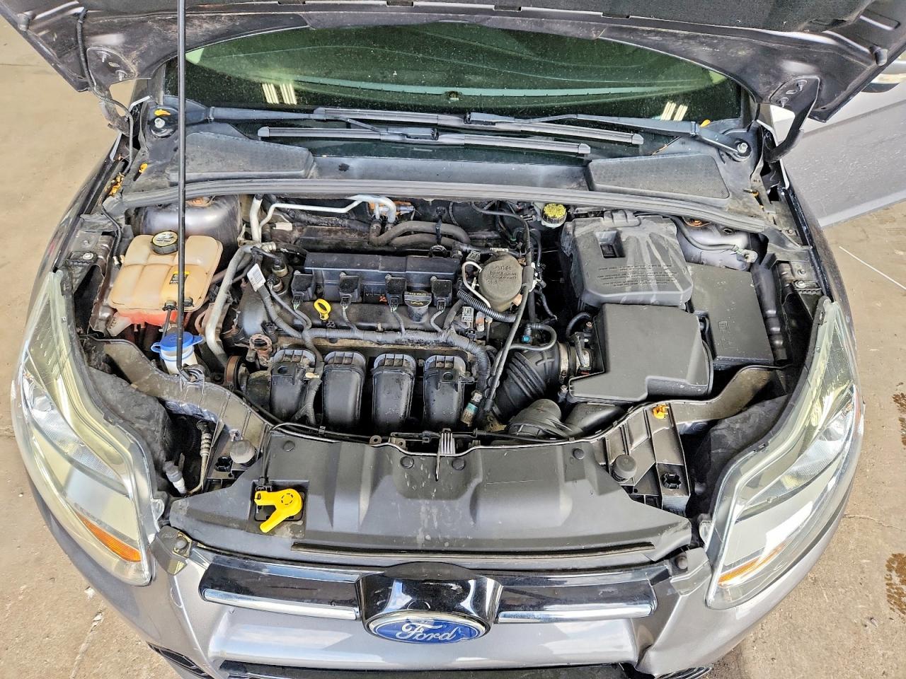 2012 Ford Focus Gray vin: 1FAHP3M25CL189944