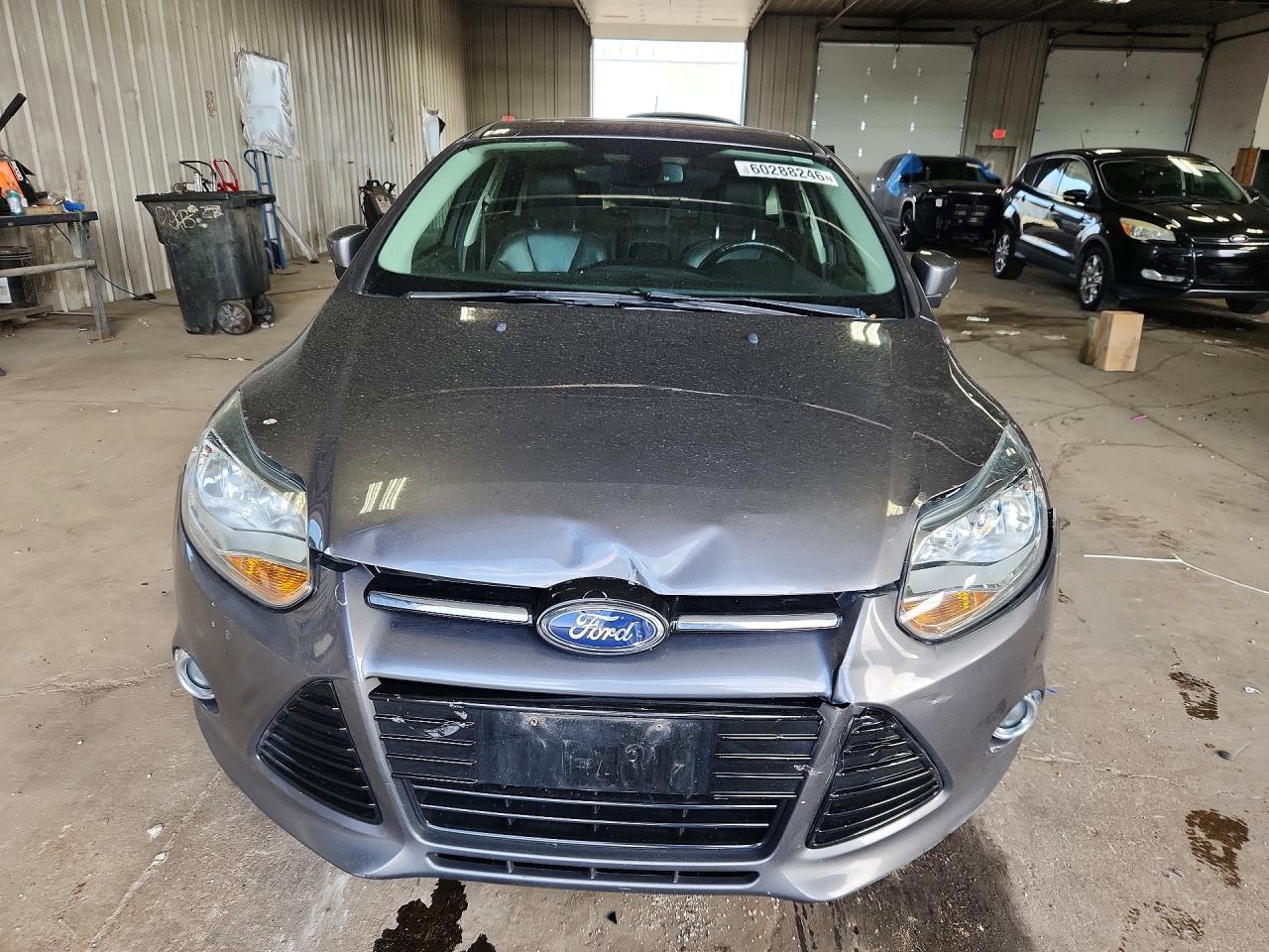 2012 Ford Focus Gray vin: 1FAHP3M25CL189944