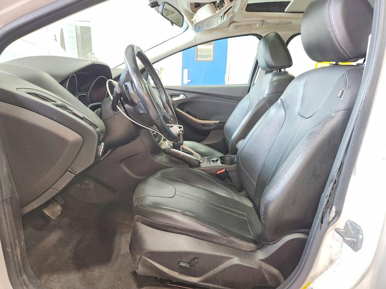 2012 Ford Focus Sel White vin: 1FAHP3M25CL257594