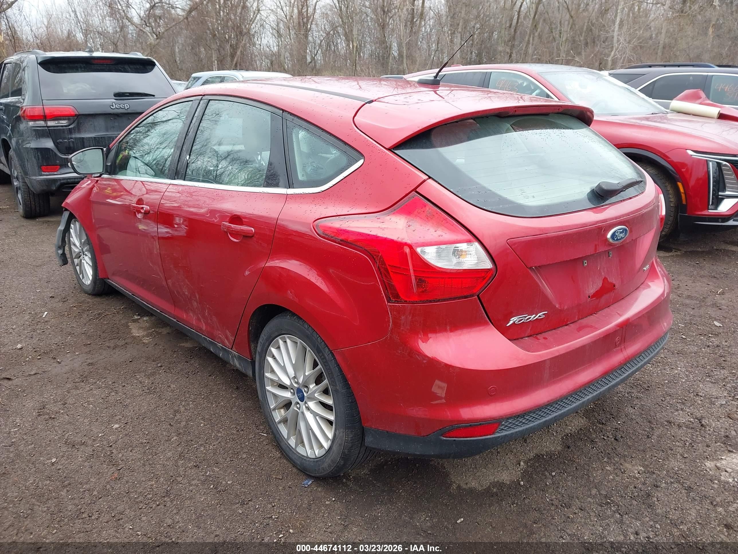 2012 Ford Focus Sel Red vin: 1FAHP3M25CL306602