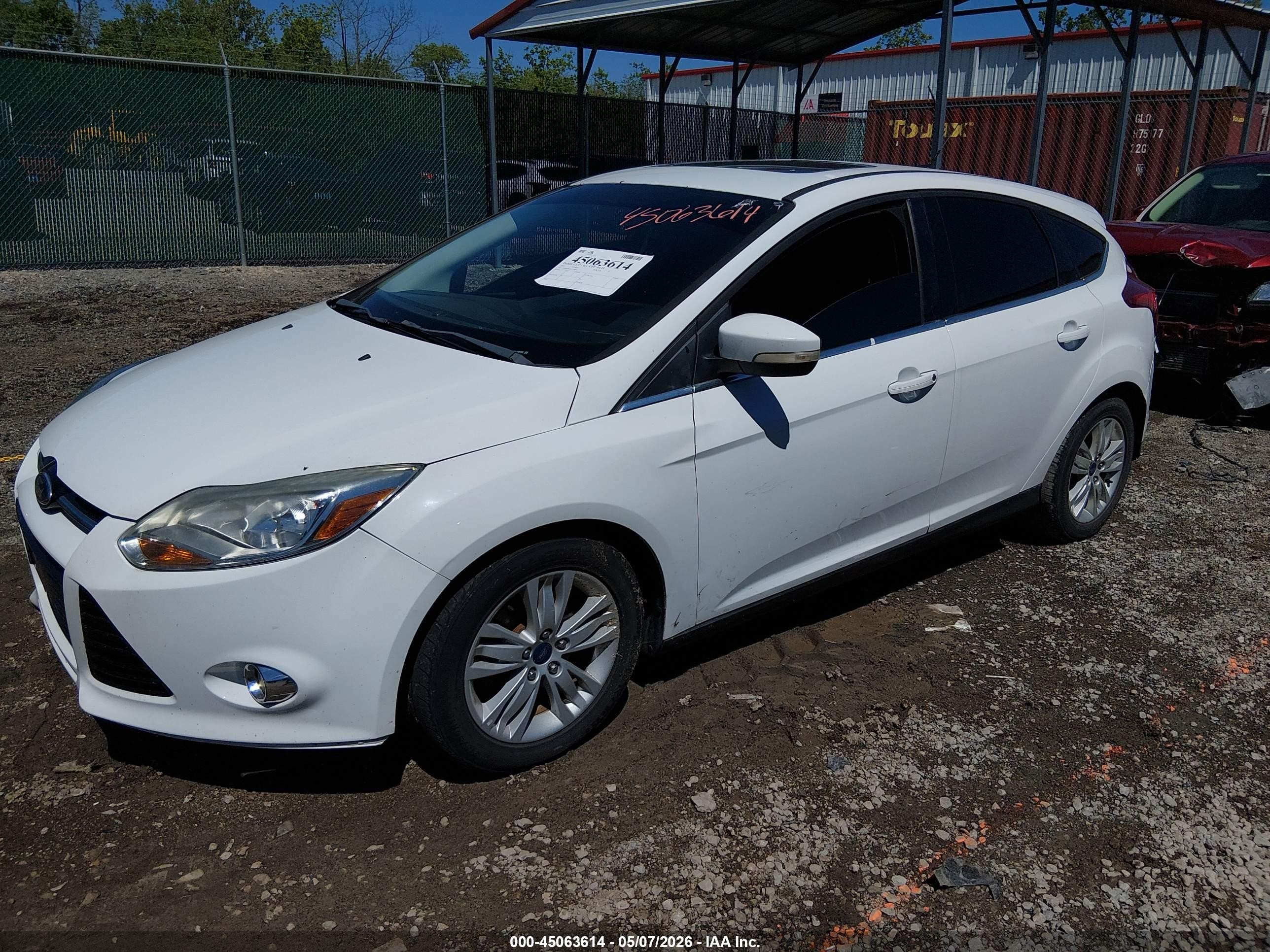 2012 Ford Focus Sel White vin: 1FAHP3M25CL348462