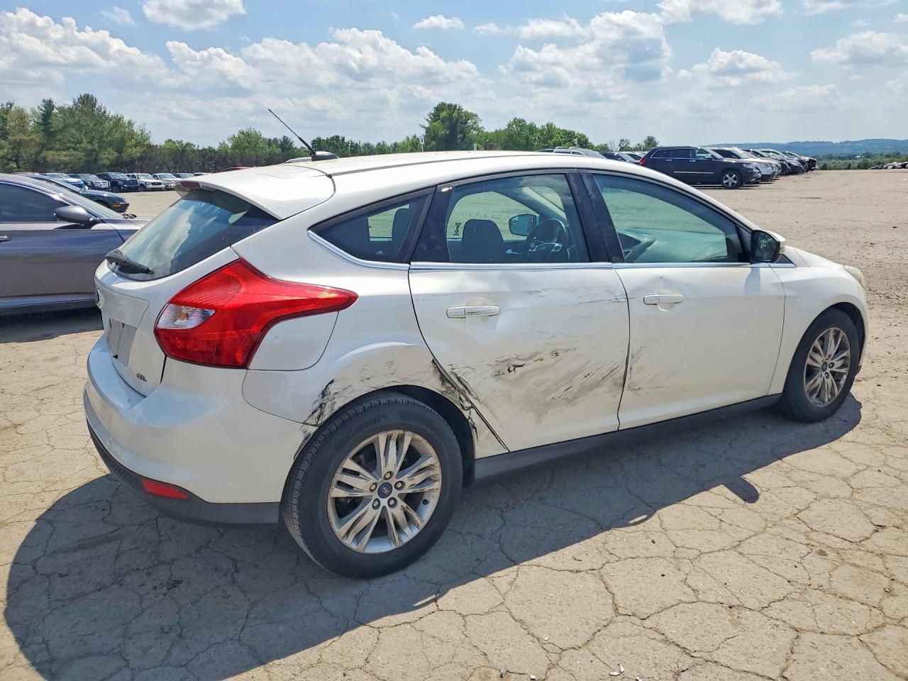 2012 Ford Focus Sel White vin: 1FAHP3M25CL412984