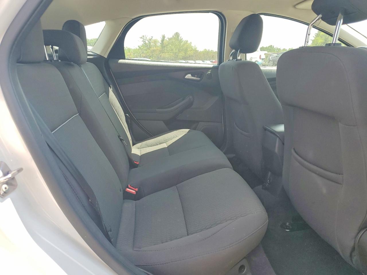 2012 Ford Focus Sel White vin: 1FAHP3M25CL412984