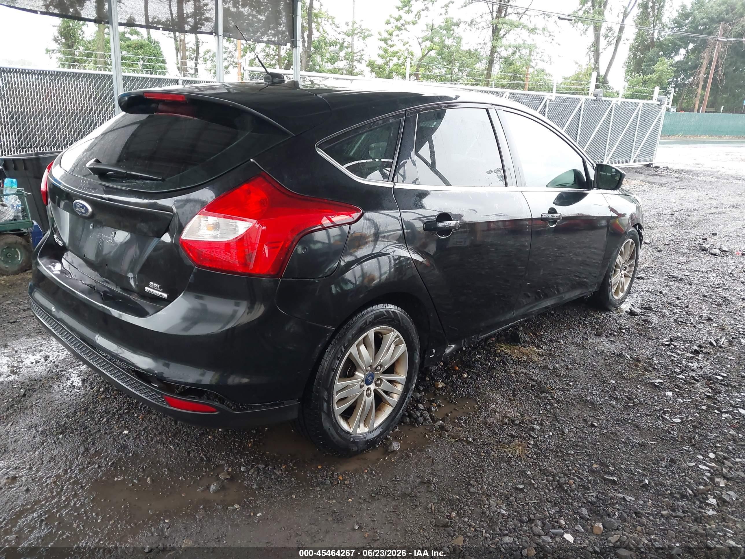 2012 Ford Focus Sel Black vin: 1FAHP3M25CL414685