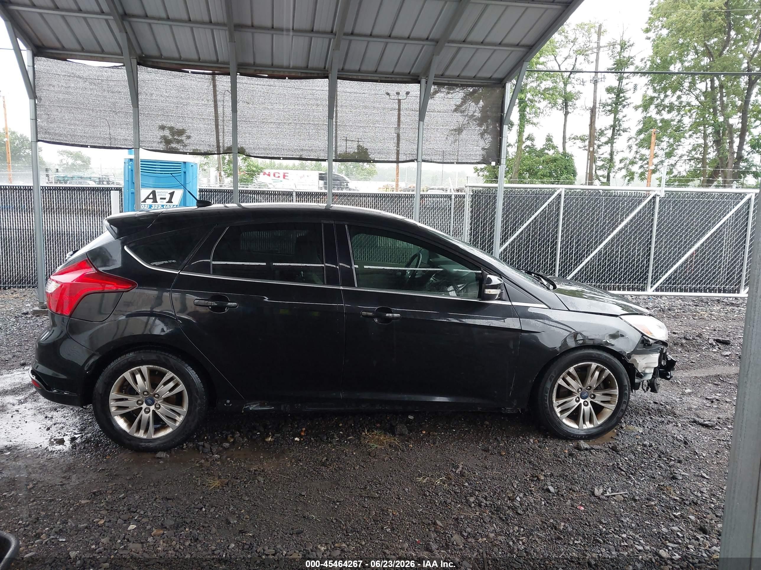 2012 Ford Focus Sel Black vin: 1FAHP3M25CL414685