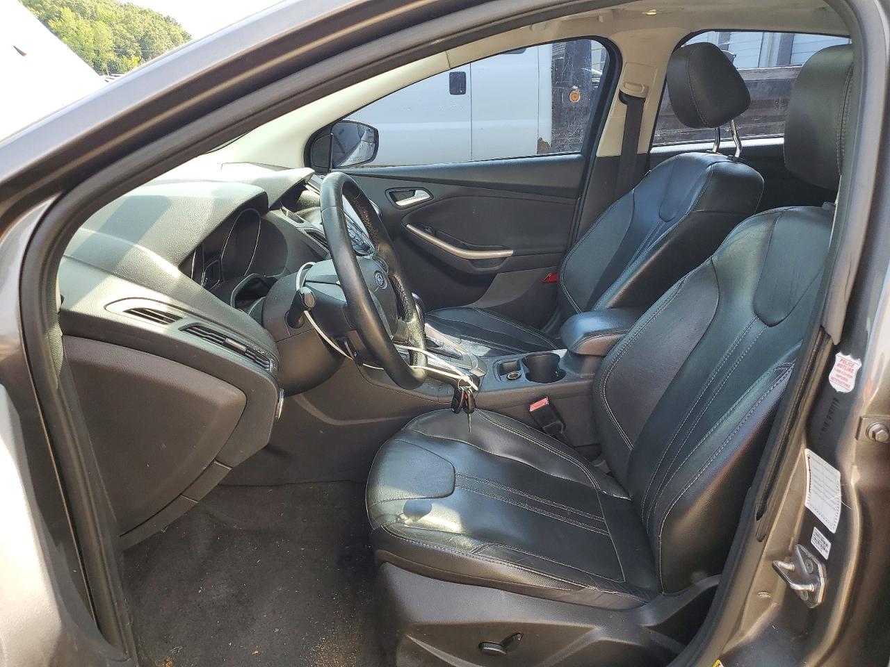 2012 Ford Focus Sel Gray vin: 1FAHP3M26CL339060