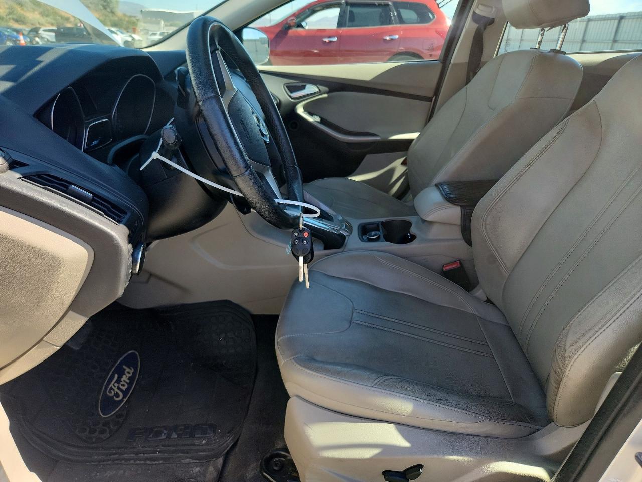2012 Ford Focus Sel Silver vin: 1FAHP3M26CL477827