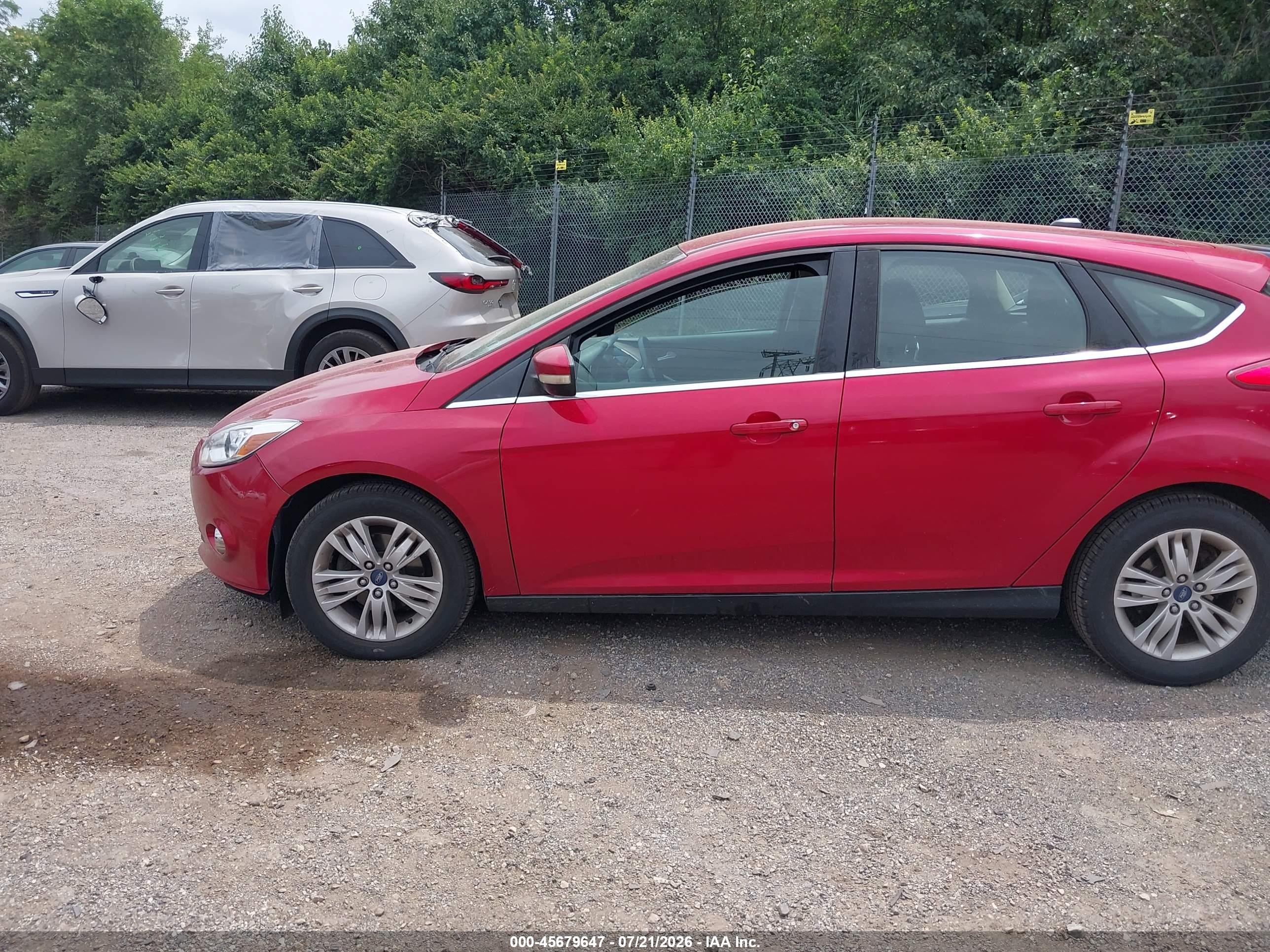 2012 Ford Focus Sel Red vin: 1FAHP3M27CL315480