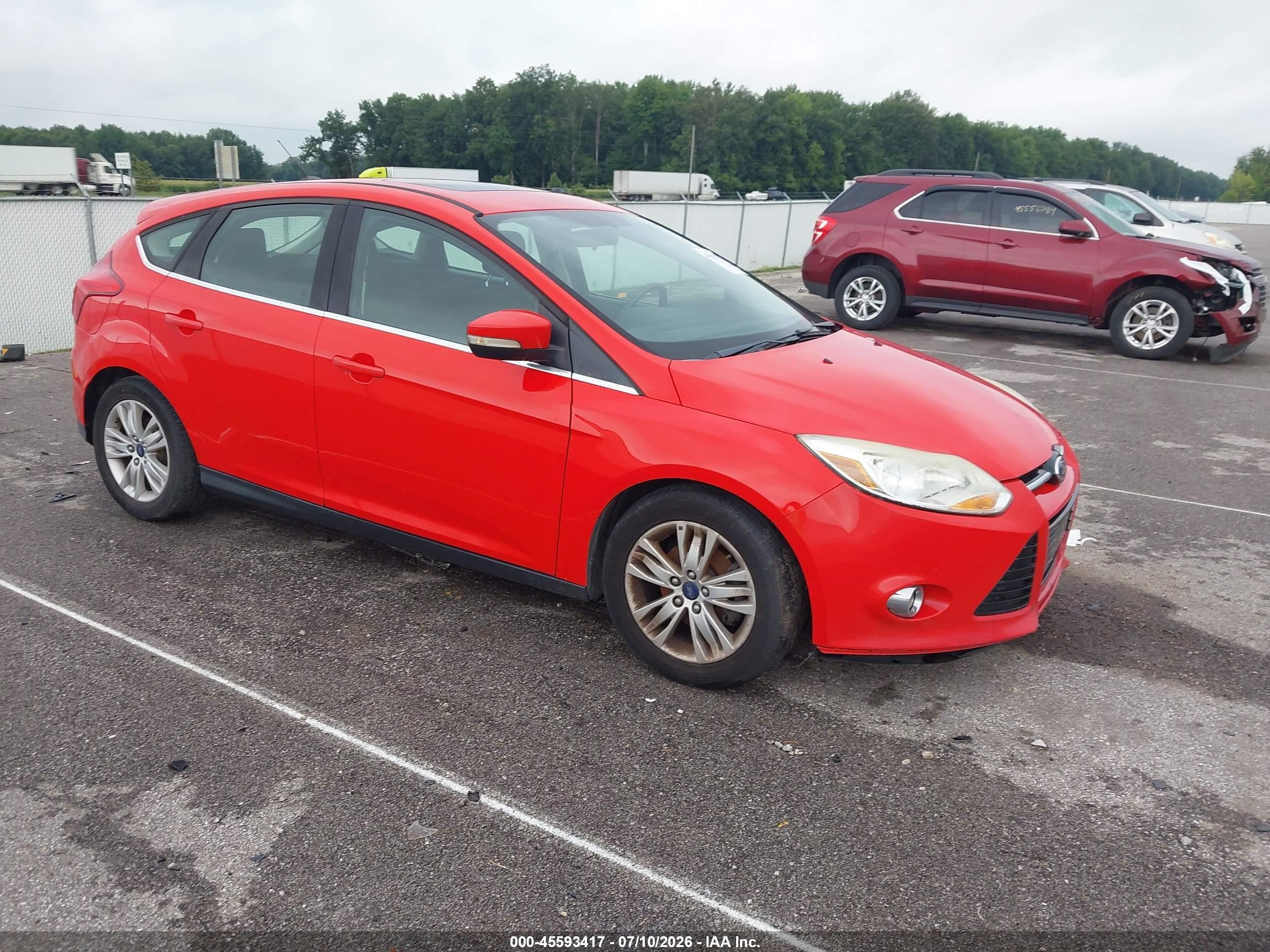 2012 Ford Focus Sel Red vin: 1FAHP3M27CL348463