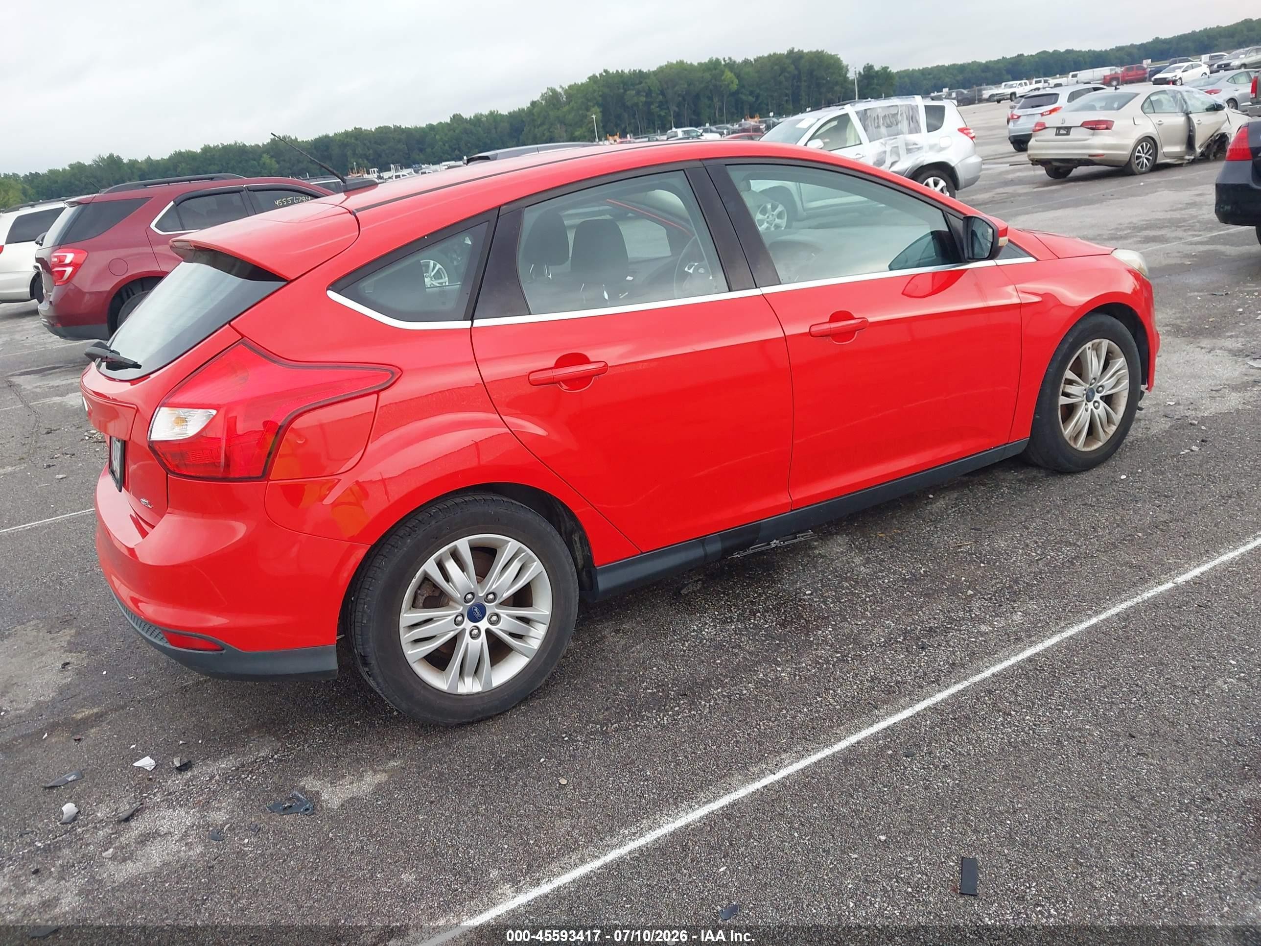 2012 Ford Focus Sel Red vin: 1FAHP3M27CL348463