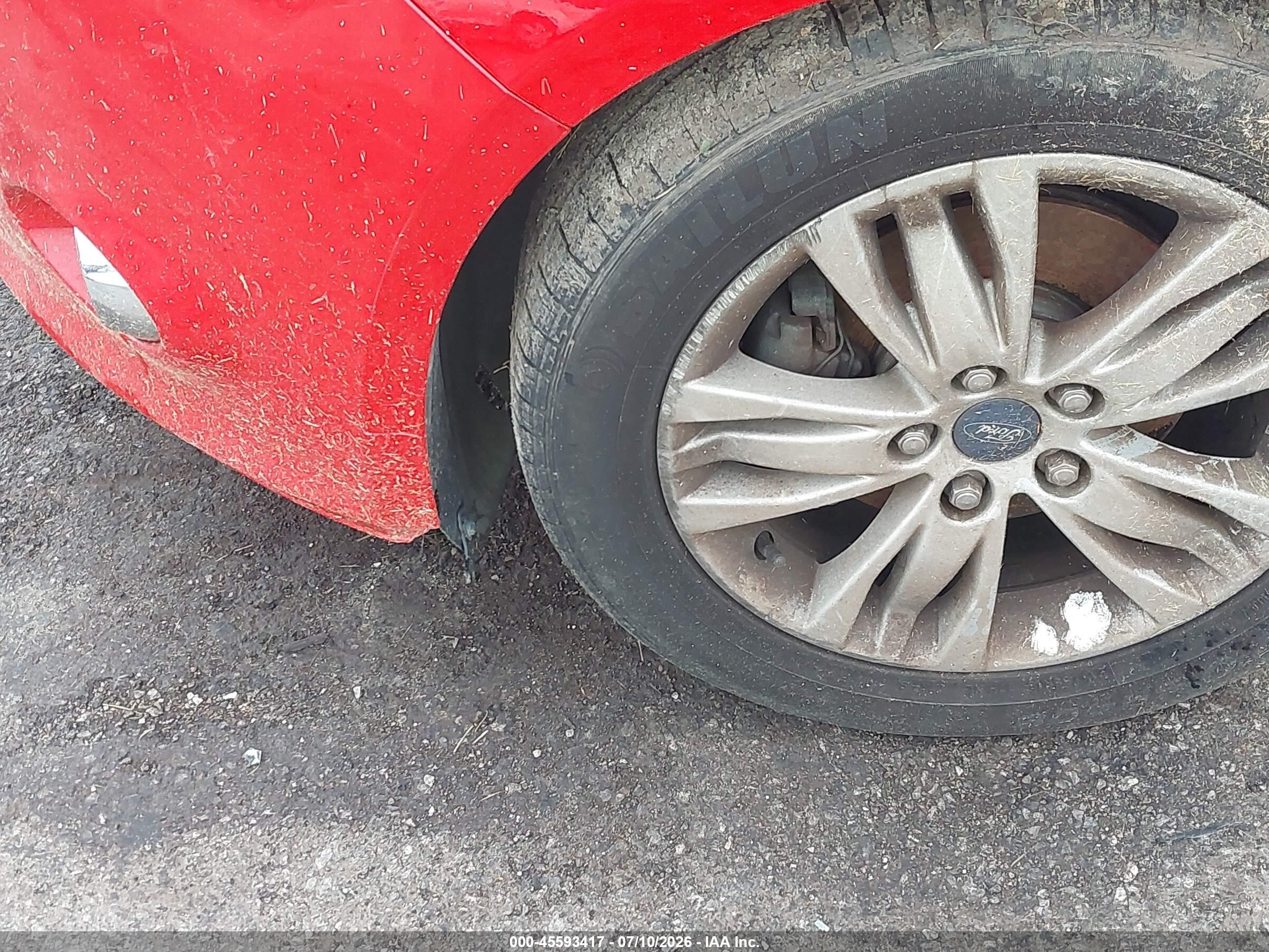 2012 Ford Focus Sel Red vin: 1FAHP3M27CL348463