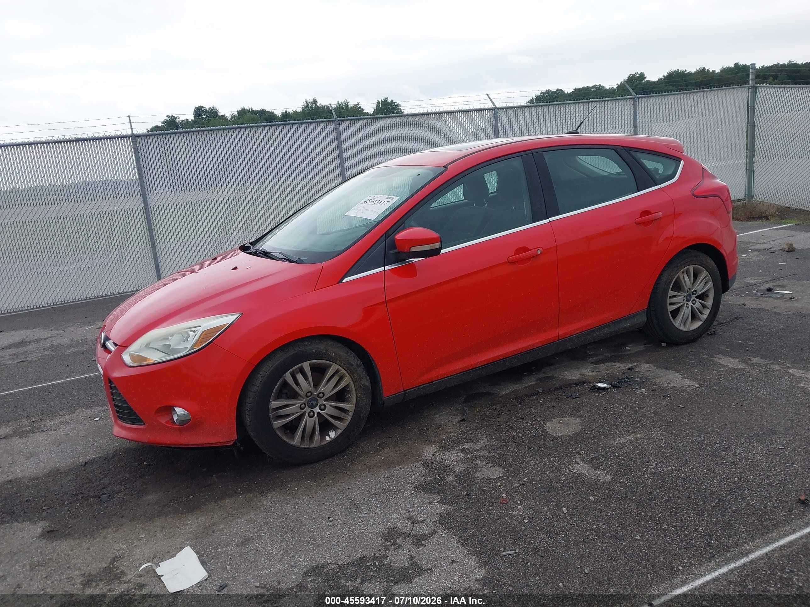 2012 Ford Focus Sel Red vin: 1FAHP3M27CL348463