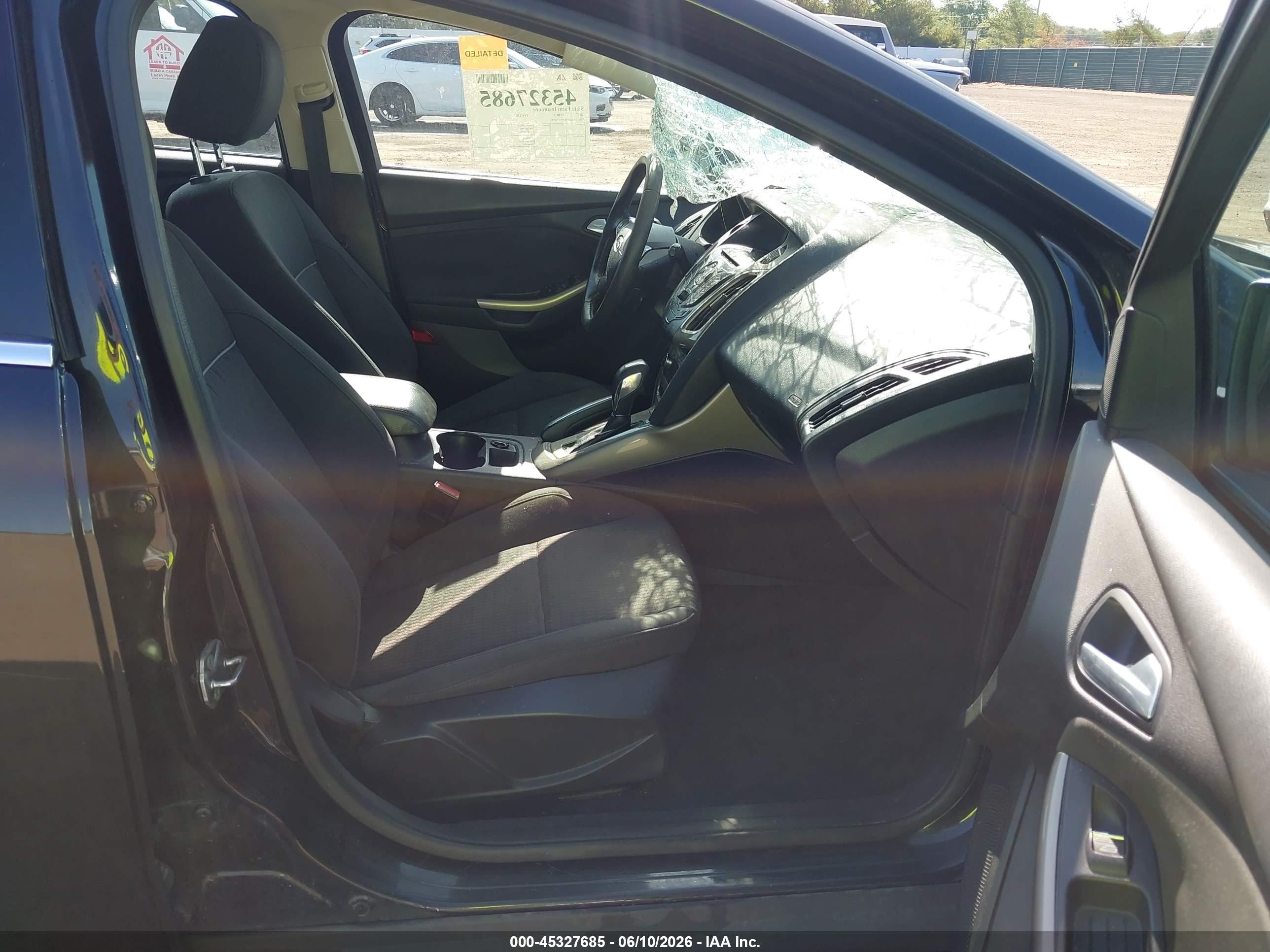 2012 Ford Focus Sel Black vin: 1FAHP3M27CL404272