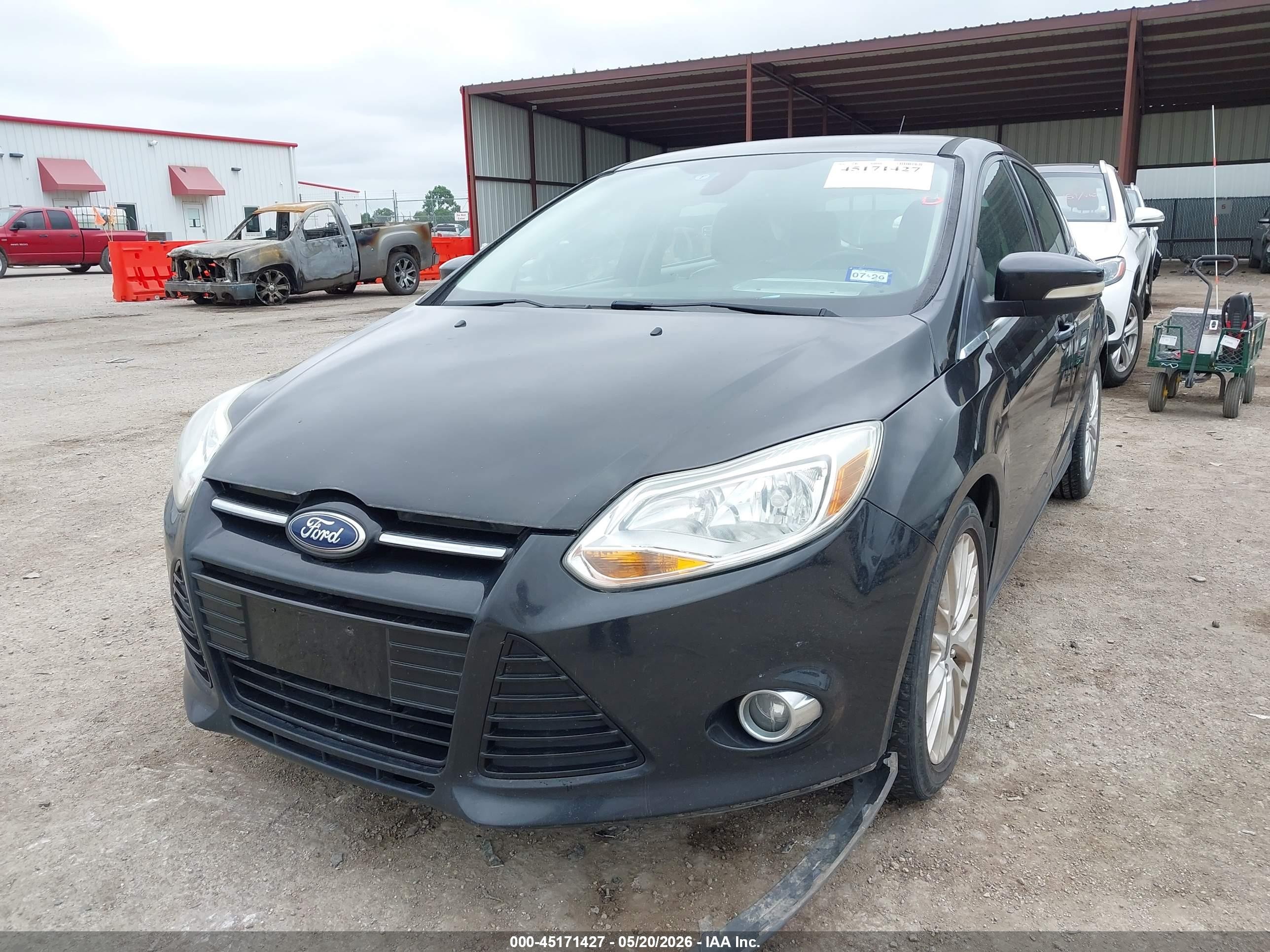 2012 Ford Focus Sel Черный vin: 1FAHP3M27CL449308