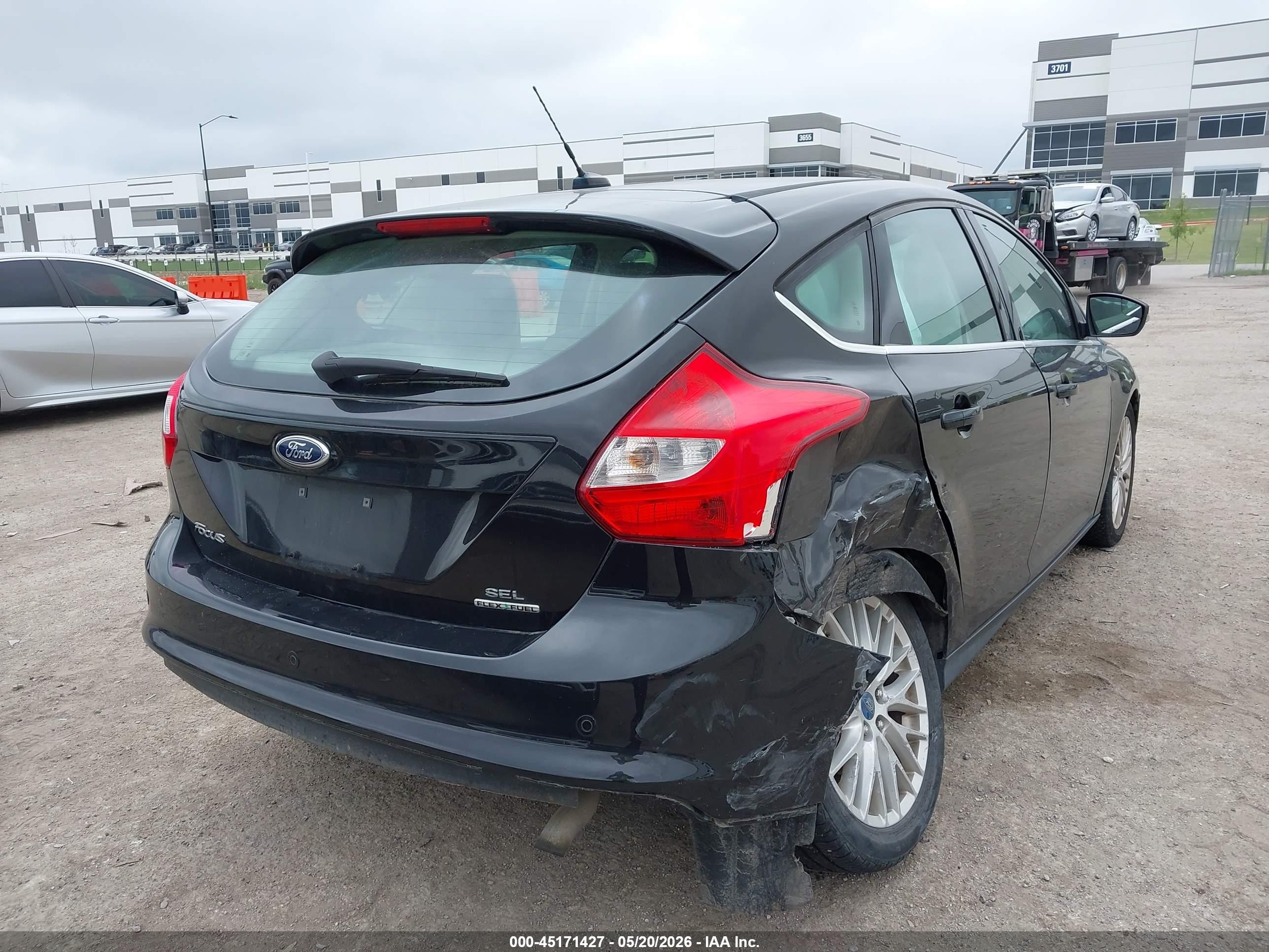 2012 Ford Focus Sel Черный vin: 1FAHP3M27CL449308