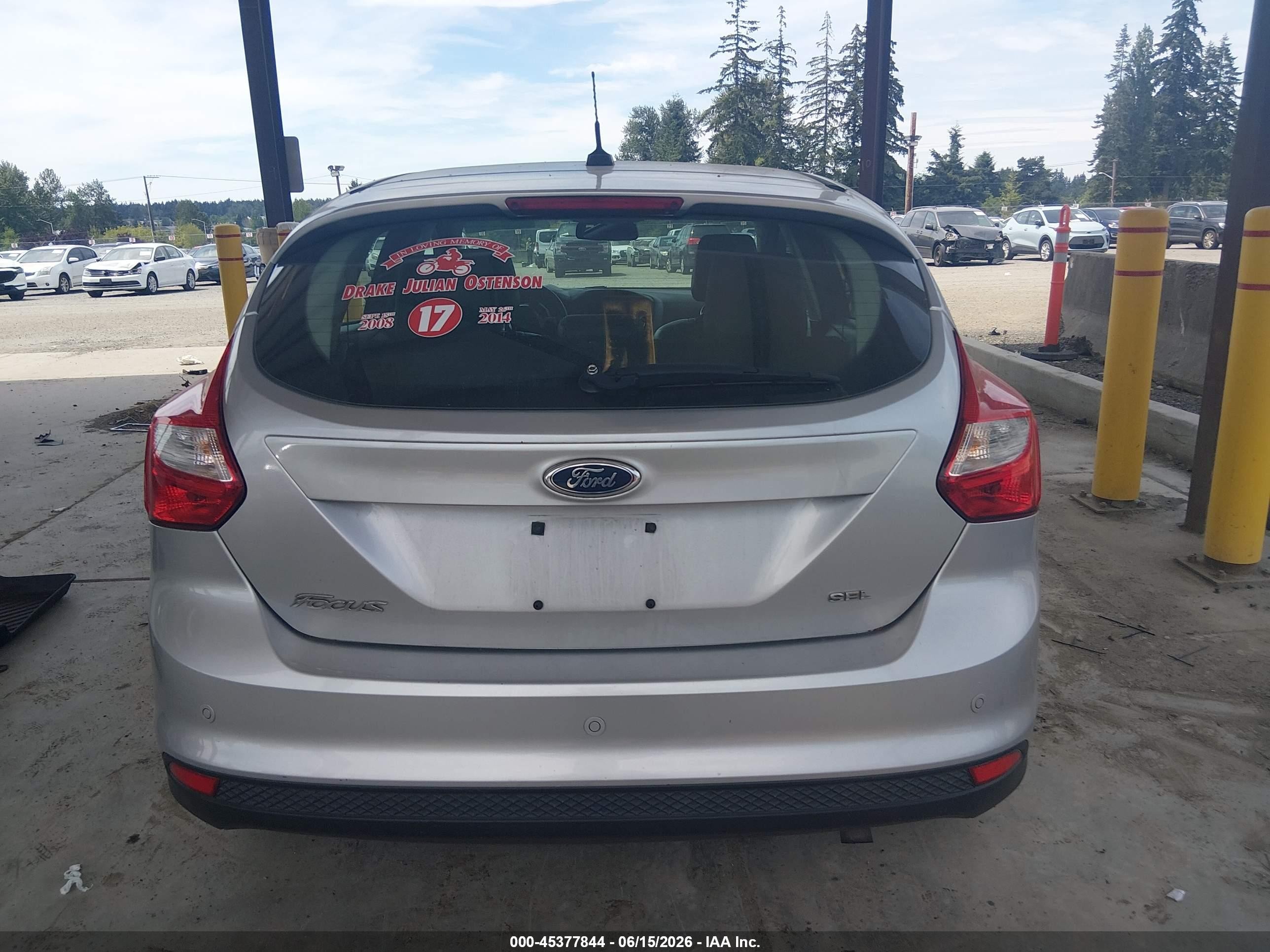 2012 Ford Focus Sel Silver vin: 1FAHP3M28CL167758
