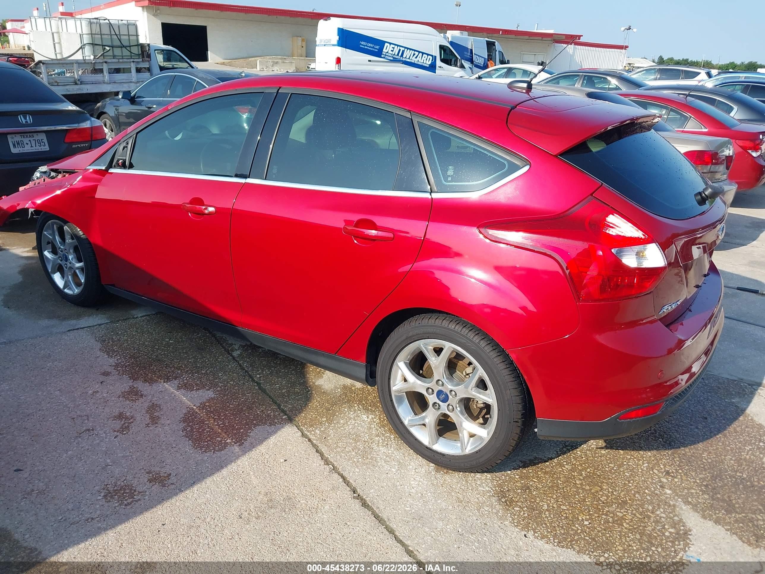 2012 Ford Focus Sel Red vin: 1FAHP3M28CL329646