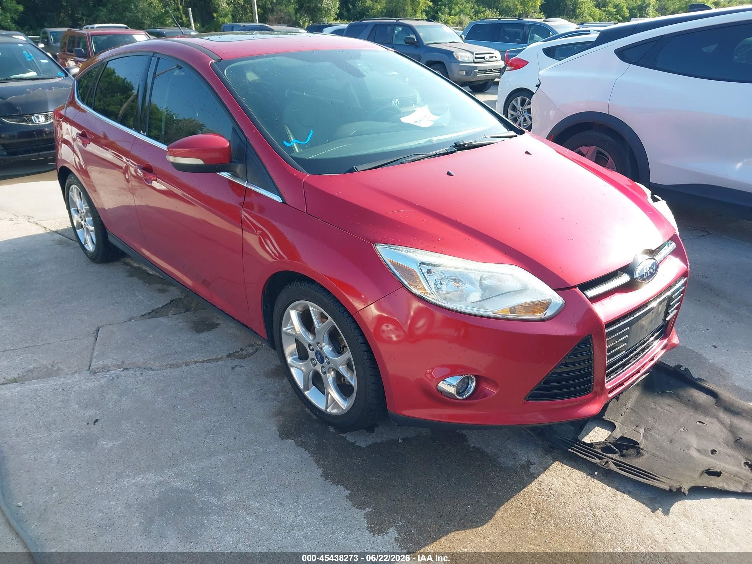 2012 Ford Focus Sel Red vin: 1FAHP3M28CL329646