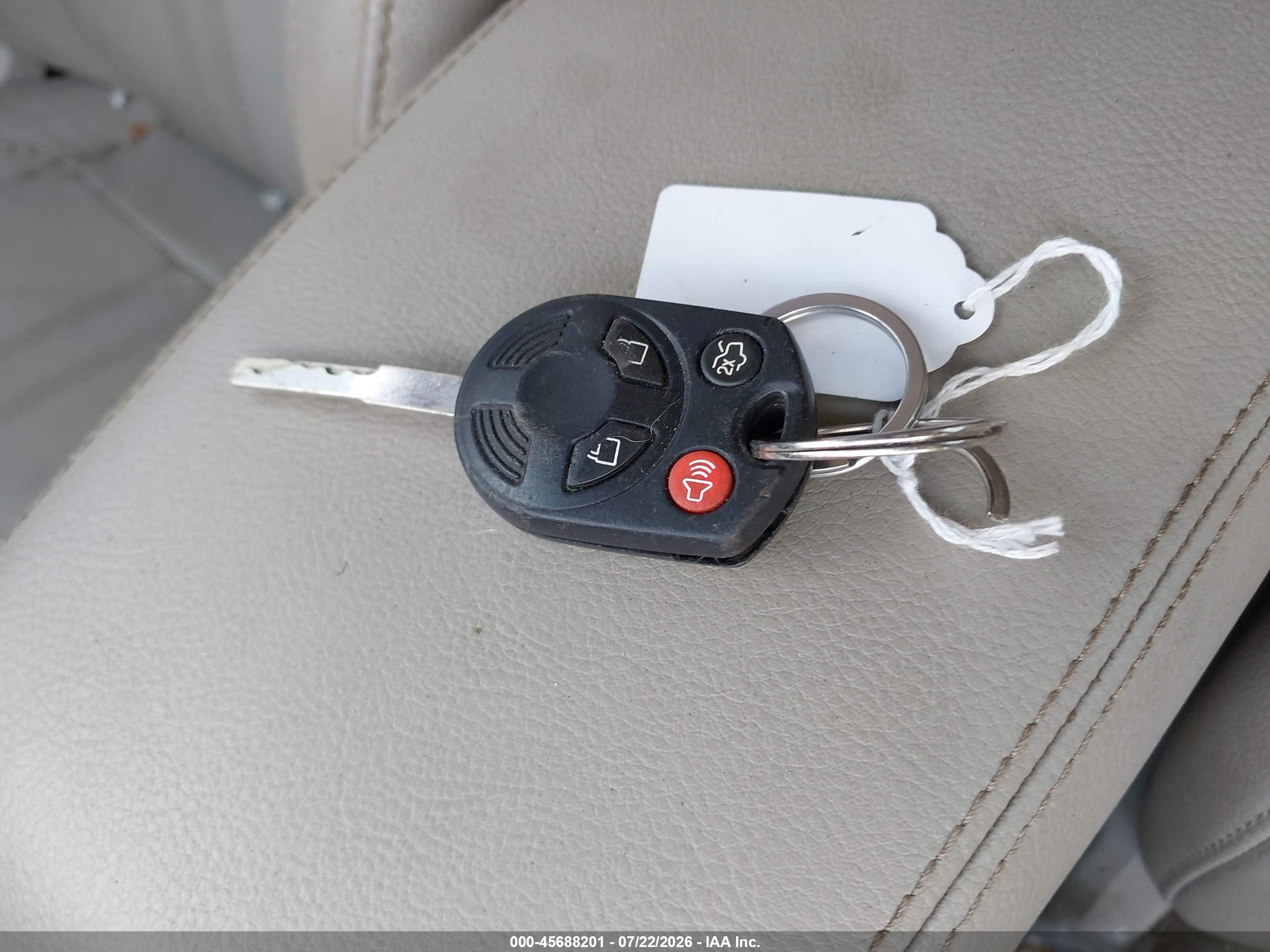 2012 Ford Focus Sel Red vin: 1FAHP3M28CL360217