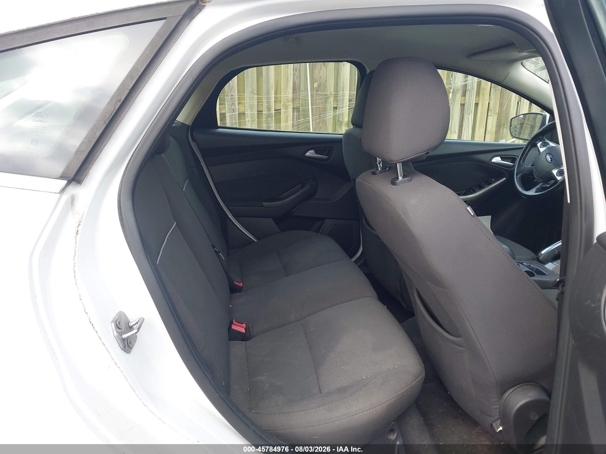 2012 Ford Focus Sel White vin: 1FAHP3M28CL393606
