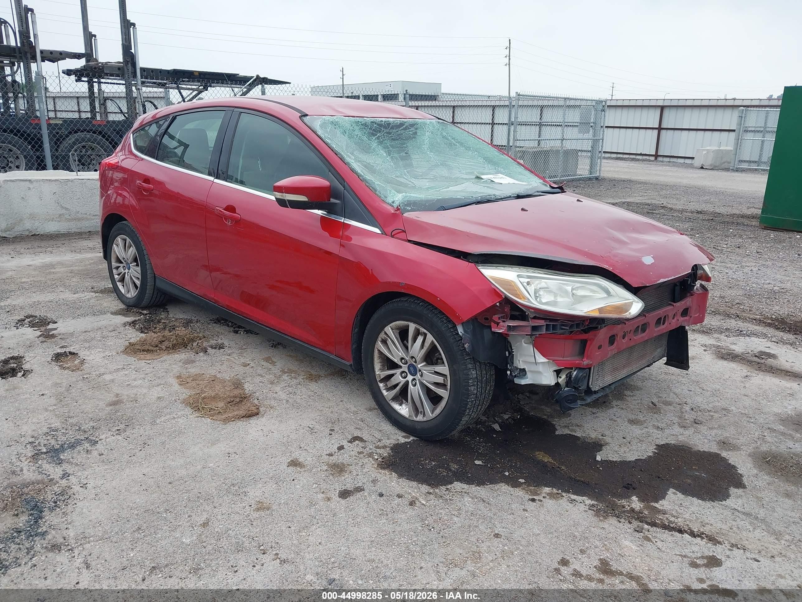 2012 Ford Focus Sel Red vin: 1FAHP3M29CL123168