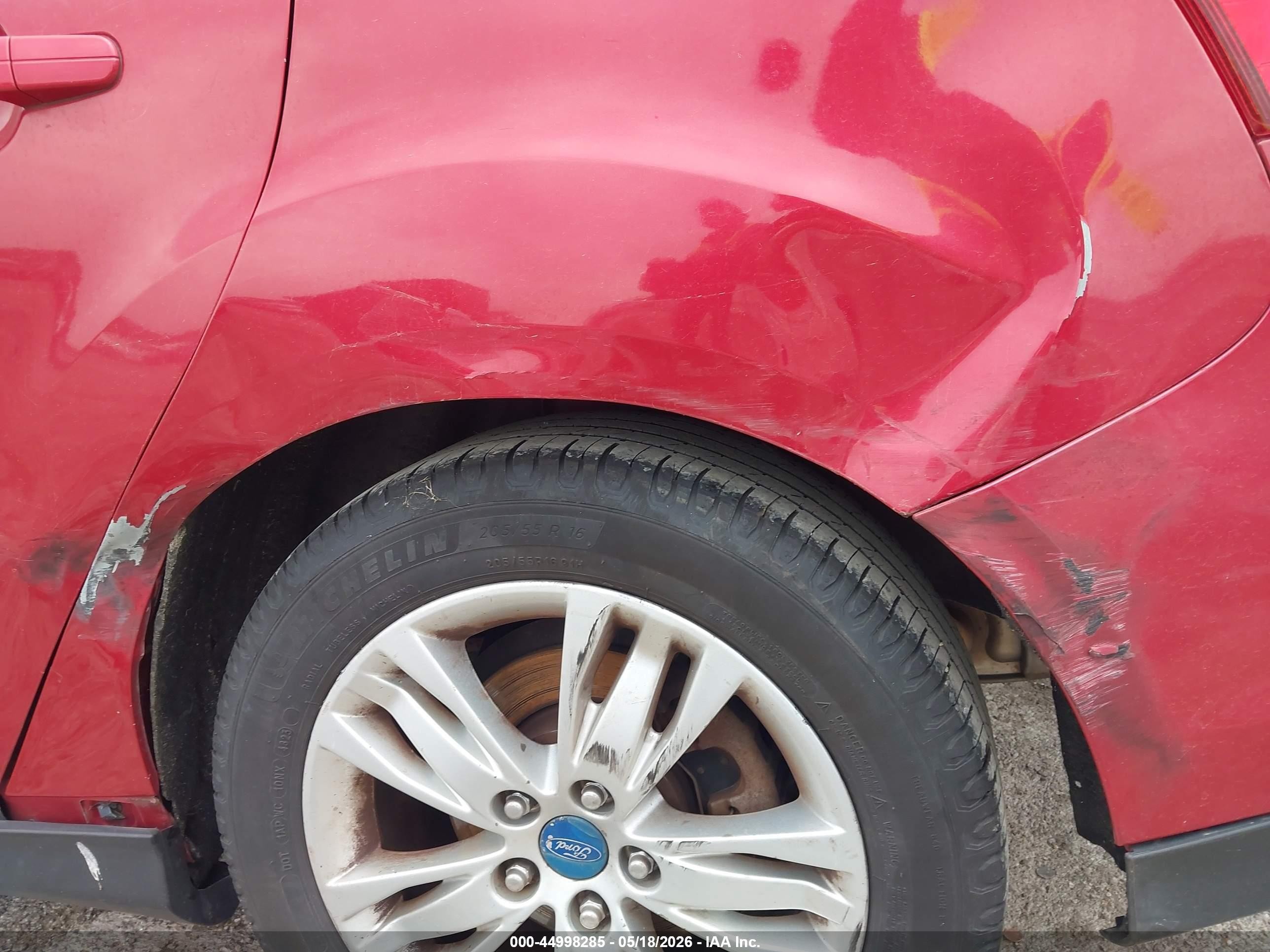 2012 Ford Focus Sel Red vin: 1FAHP3M29CL123168