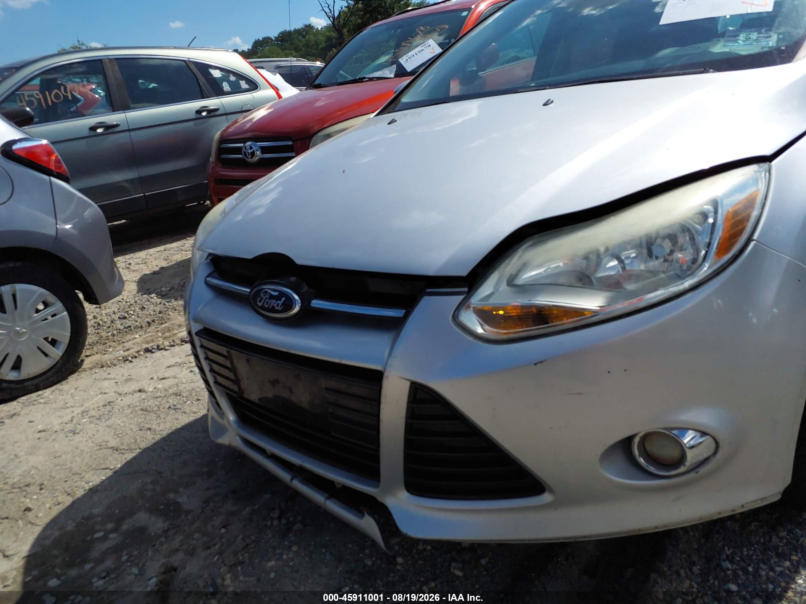 2012 Ford Focus Sel Silver vin: 1FAHP3M29CL367371