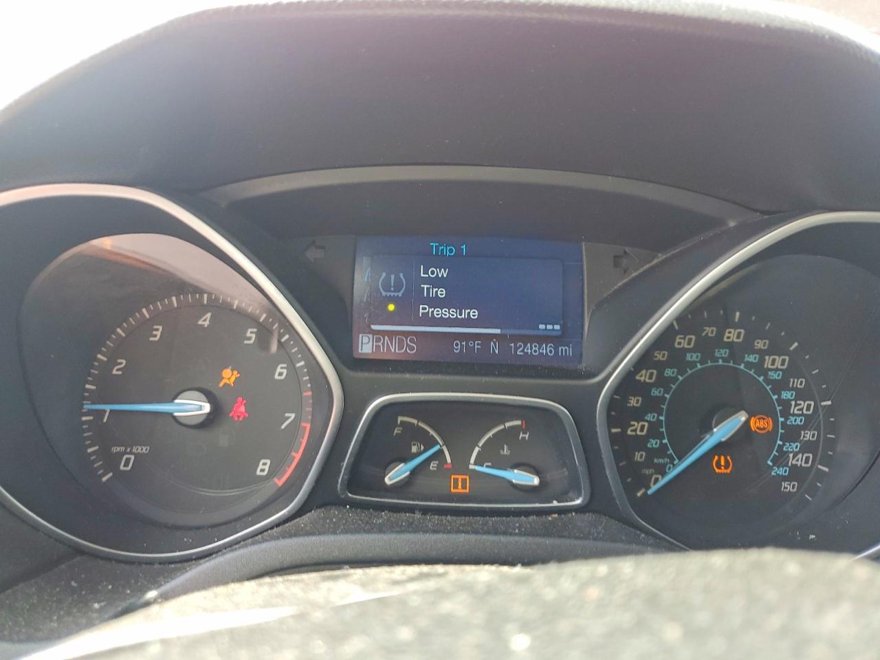 2012 Ford Focus Sel Красный vin: 1FAHP3M29CL426337