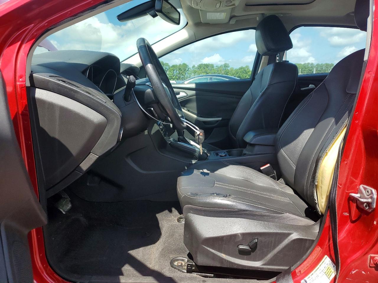 2012 Ford Focus Sel Красный vin: 1FAHP3M29CL426337